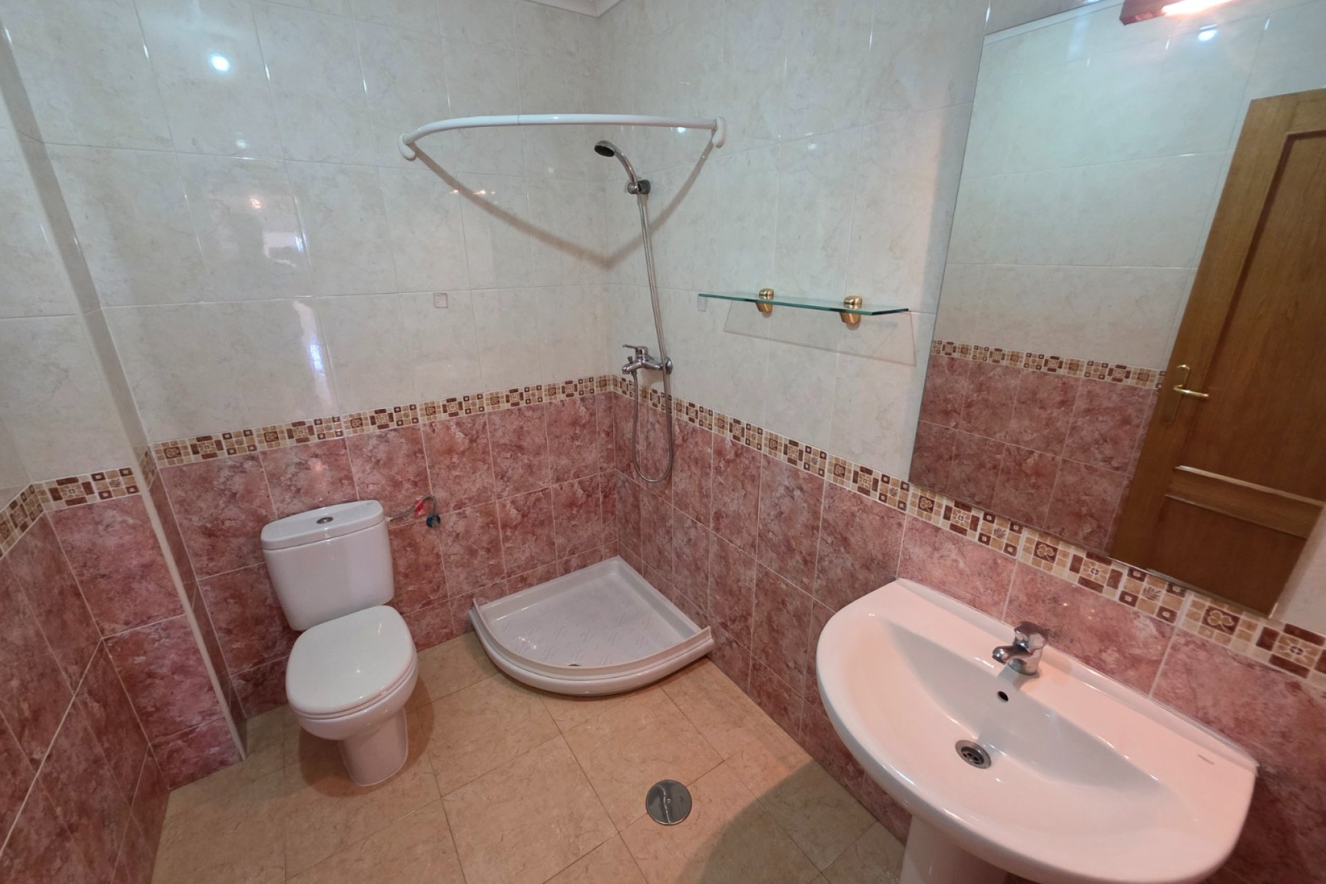 Resale - Apartment / flat -
Almoradi - Almoradi - Town