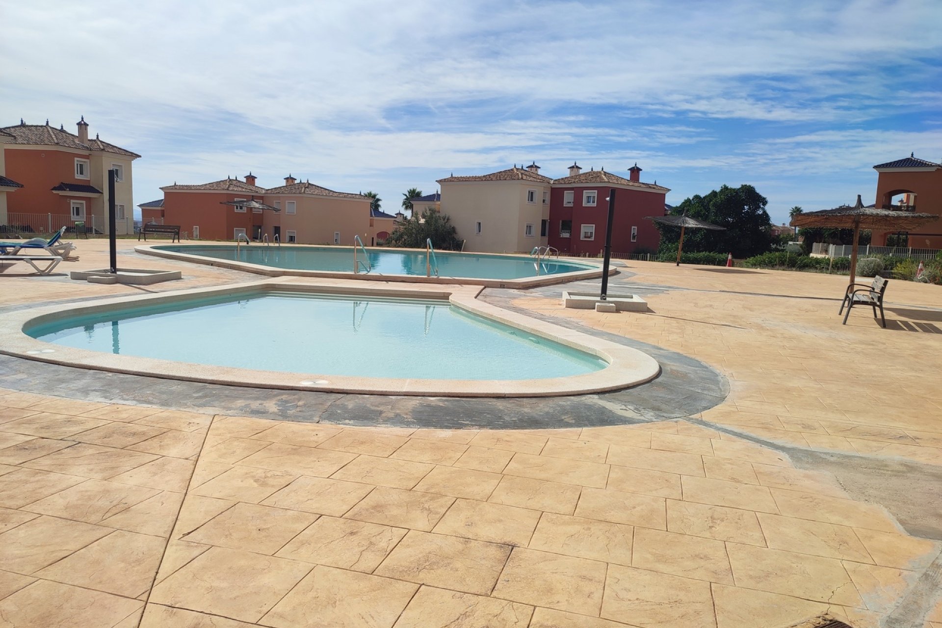 Resale - Apartment / flat -
Altaona Golf - Country Village