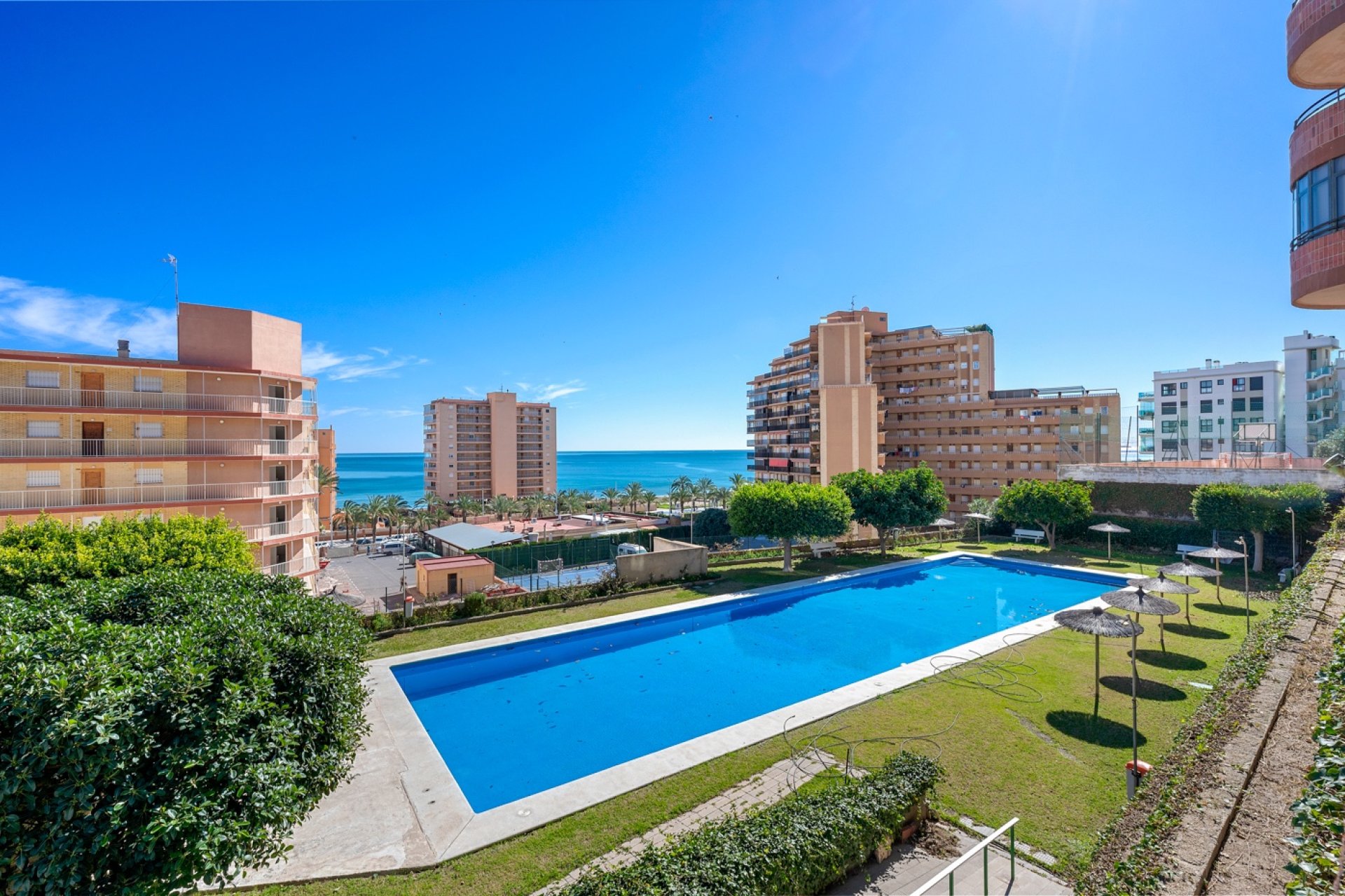 Resale - Apartment / flat -
Arenales del Sol - Arenales del Sol - Town
