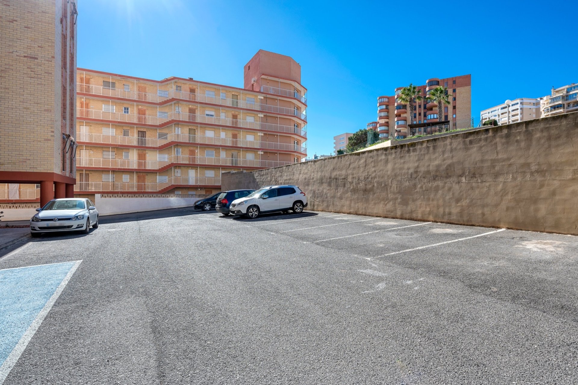 Resale - Apartment / flat -
Arenales del Sol - Arenales del Sol - Town