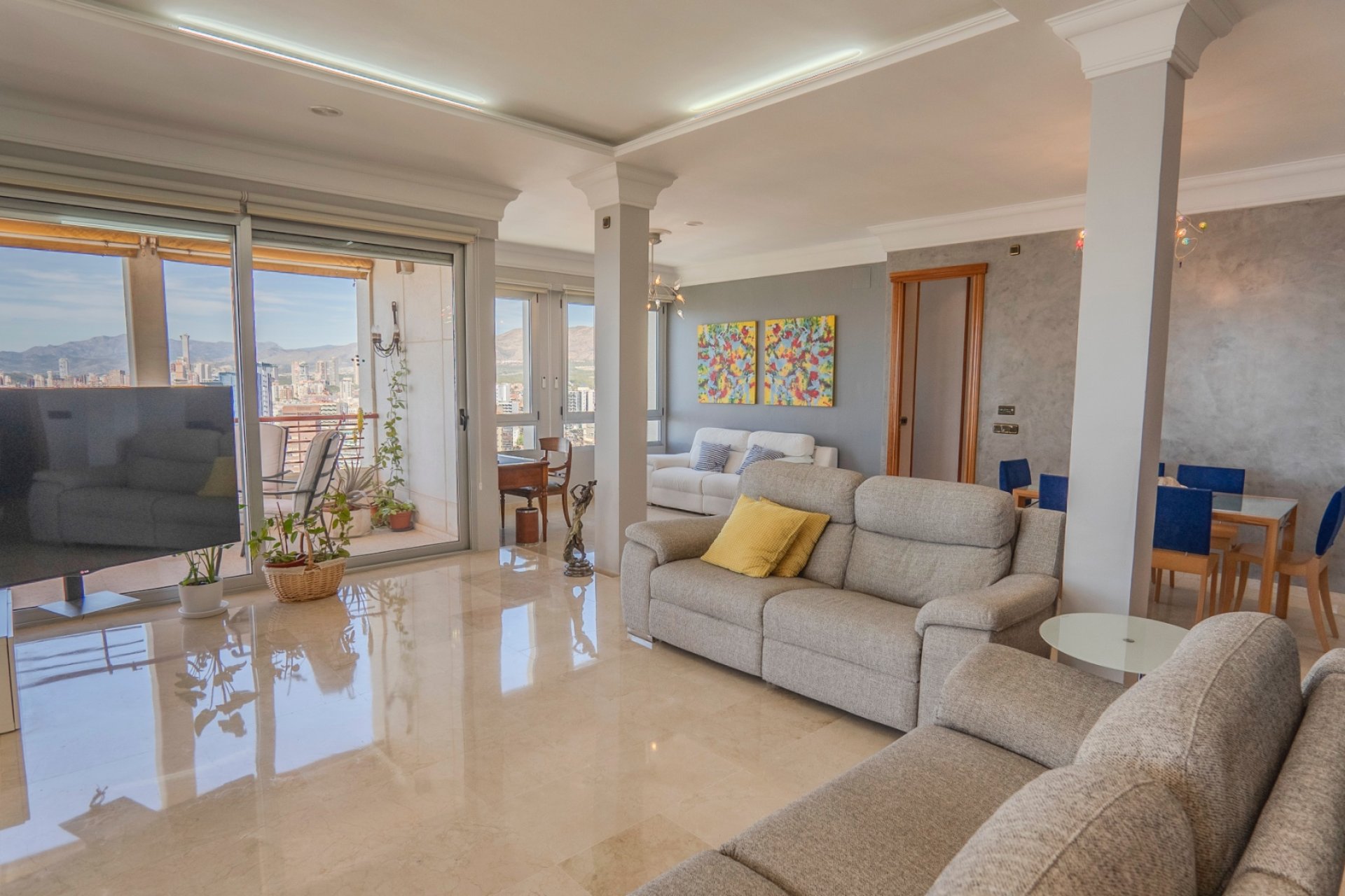 Resale - Apartment / flat -
Benidorm - Benidorm - City
