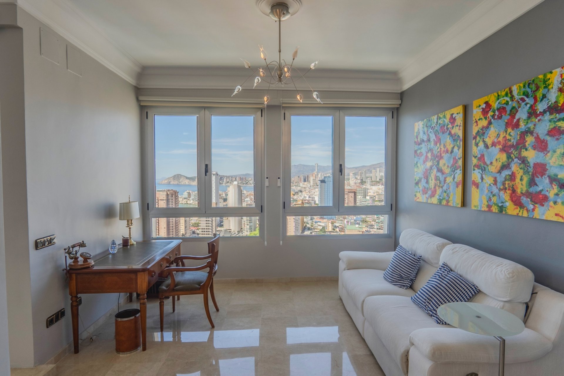 Resale - Apartment / flat -
Benidorm - Benidorm - City