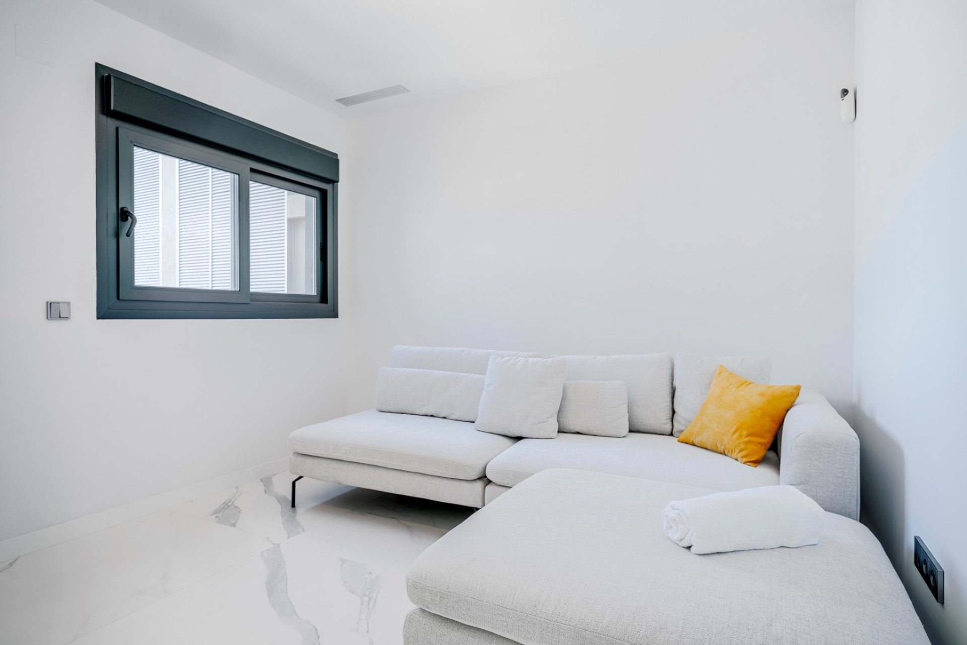 Resale - Apartment / flat -
Benidorm - Benidorm - City