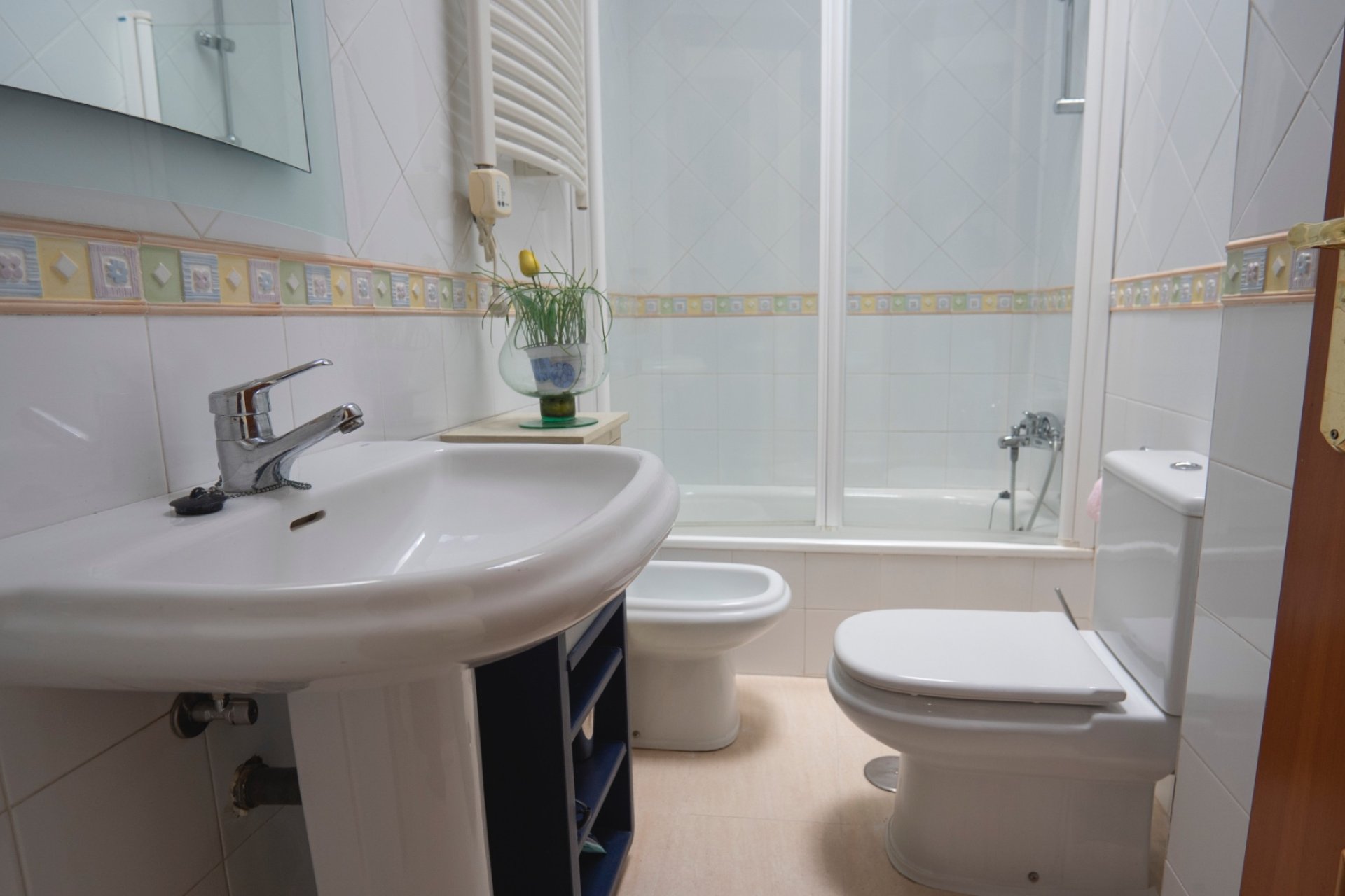 Resale - Apartment / flat -
Benidorm - Benidorm - City