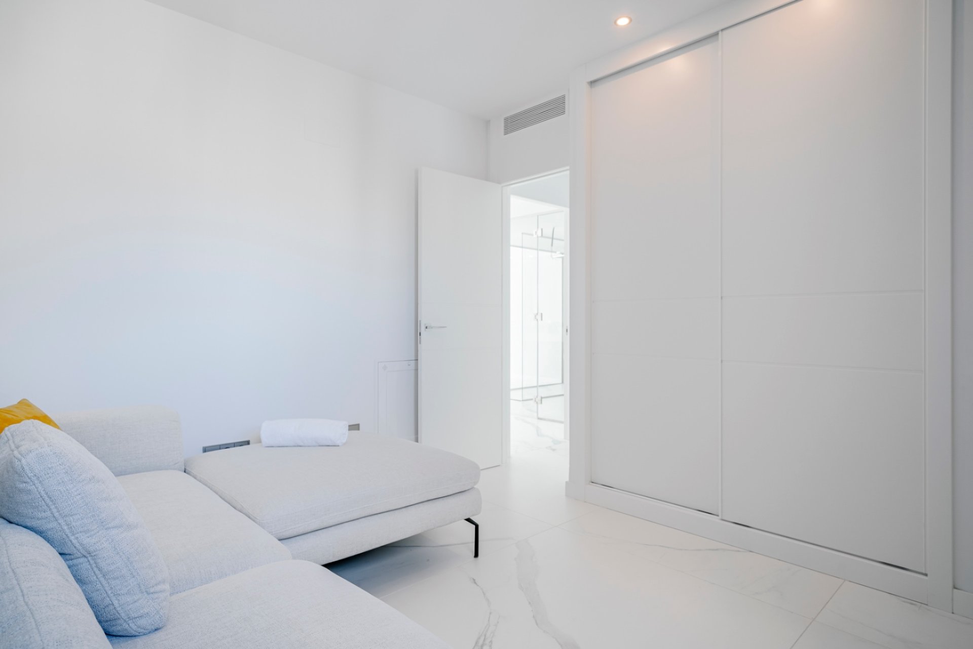 Resale - Apartment / flat -
Benidorm - Playa de Poniente