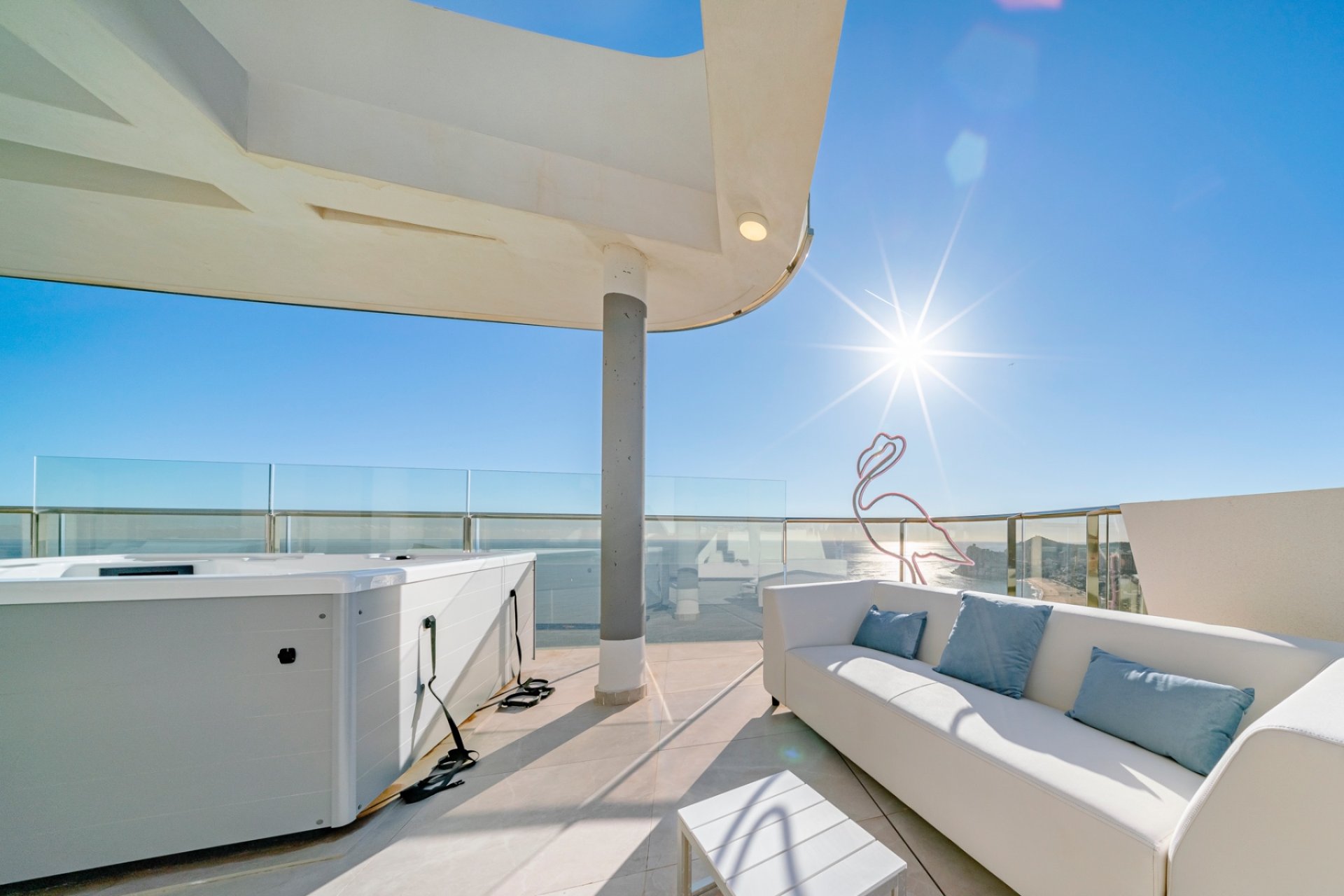 Resale - Apartment / flat -
Benidorm - Playa de Poniente