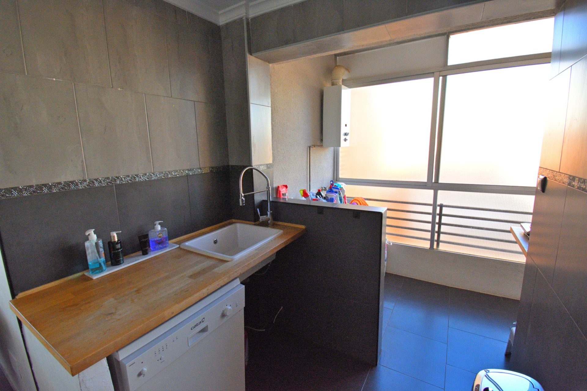 Resale - Apartment / flat -
Daya Nueva - Daya Nueva - Town
