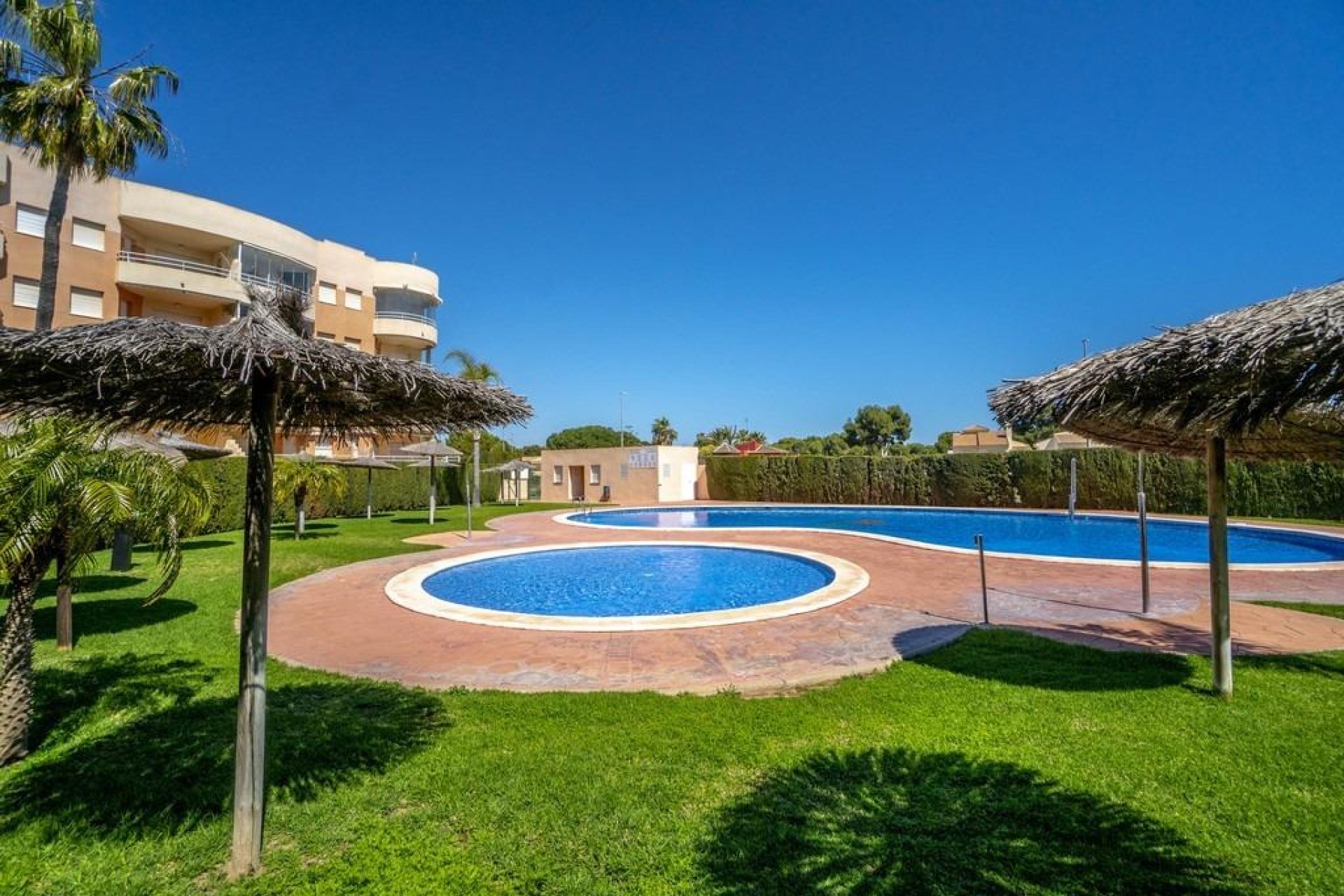 Resale - Apartment / flat -
Dehesa de campoamor - Campoamor