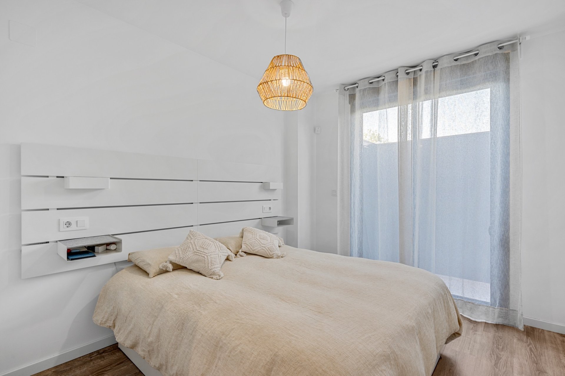 Resale - Apartment / flat -
El Campello - Playa Muchavista