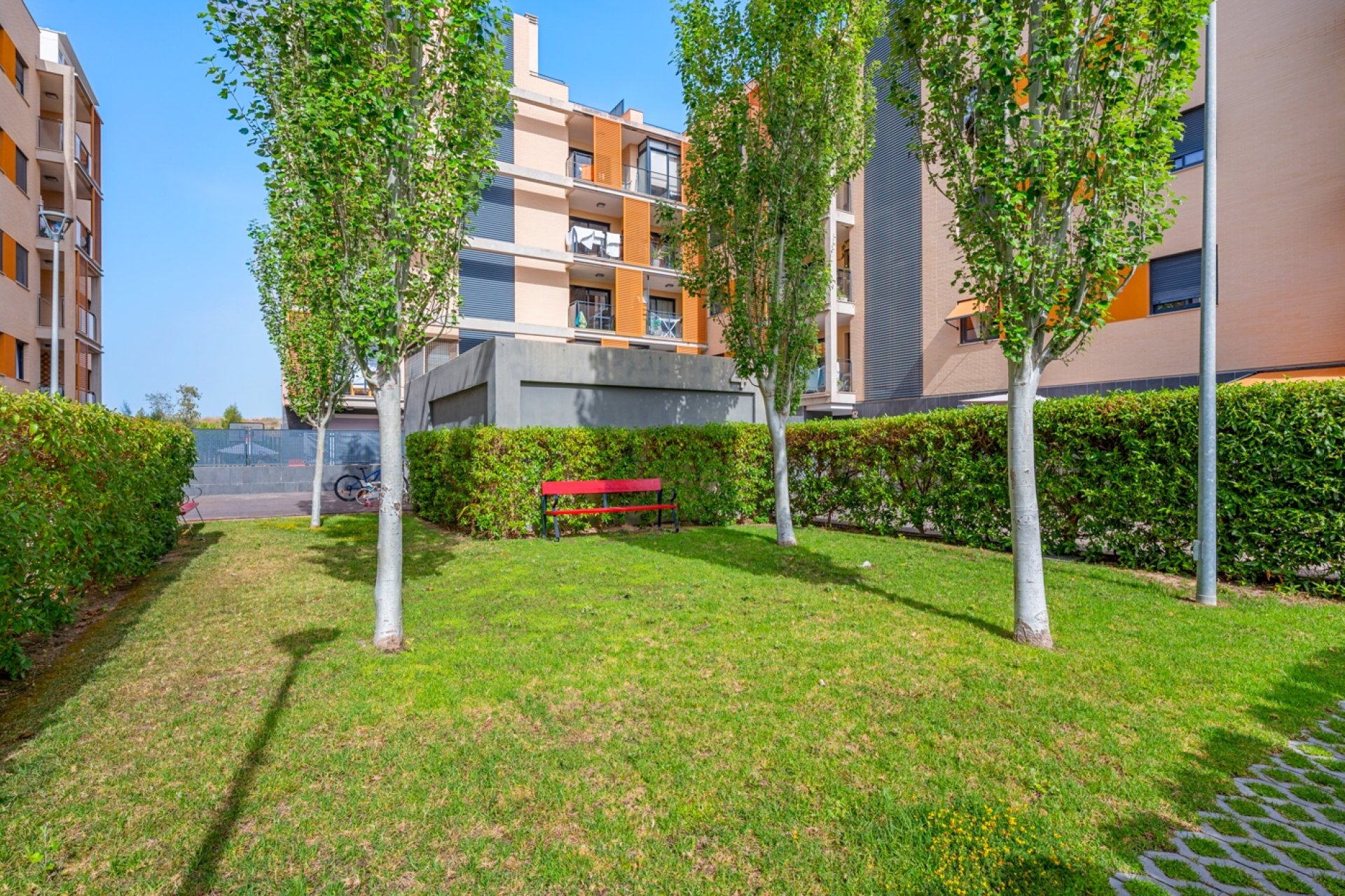 Resale - Apartment / flat -
El Campello - Playa Muchavista