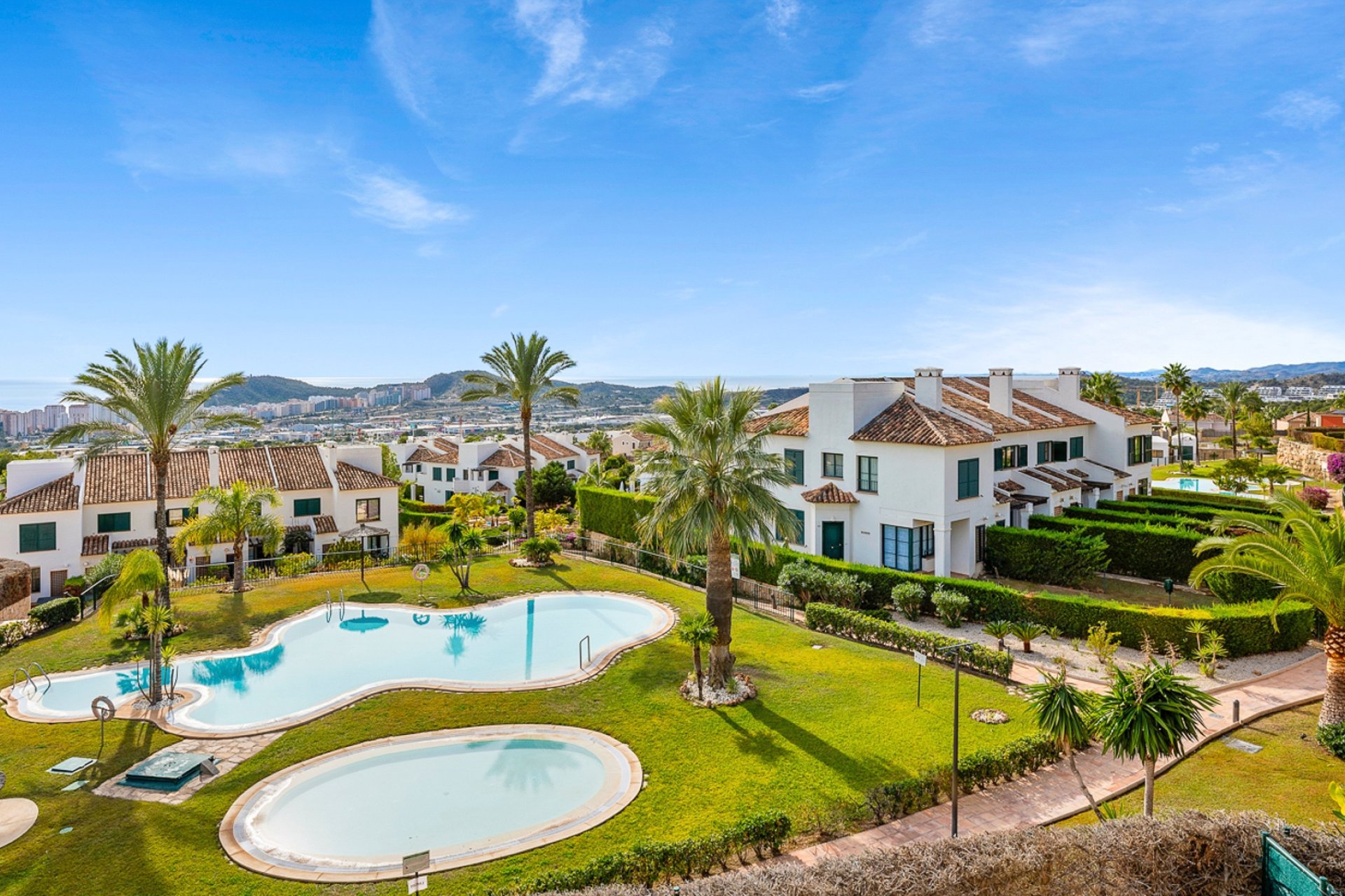 Resale - Apartment / flat -
Finestrat - Sierra Cortina