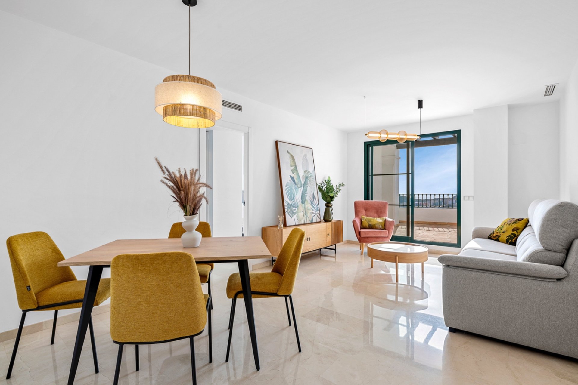 Resale - Apartment / flat -
Finestrat - Sierra Cortina