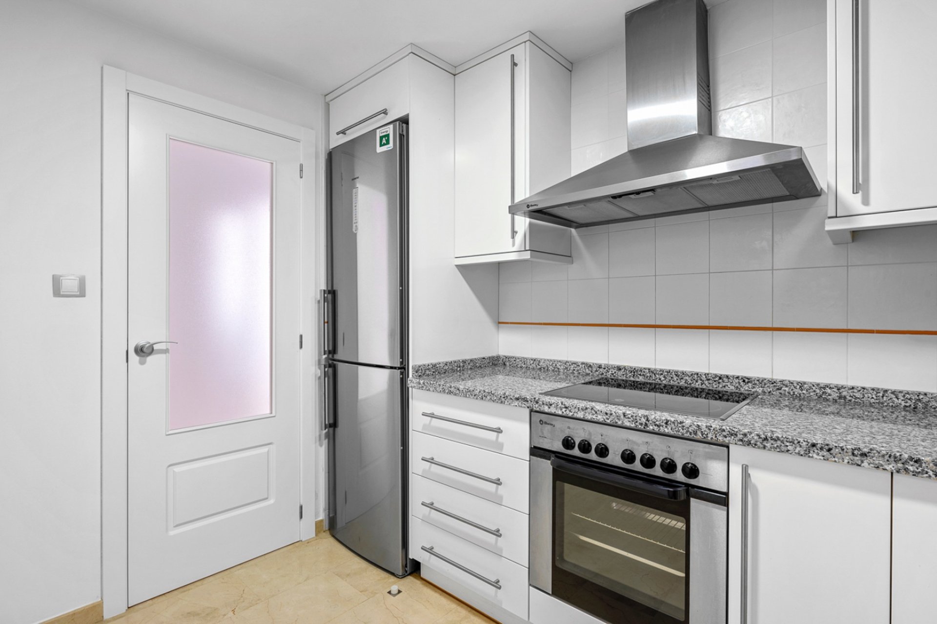 Resale - Apartment / flat -
Finestrat - Sierra Cortina