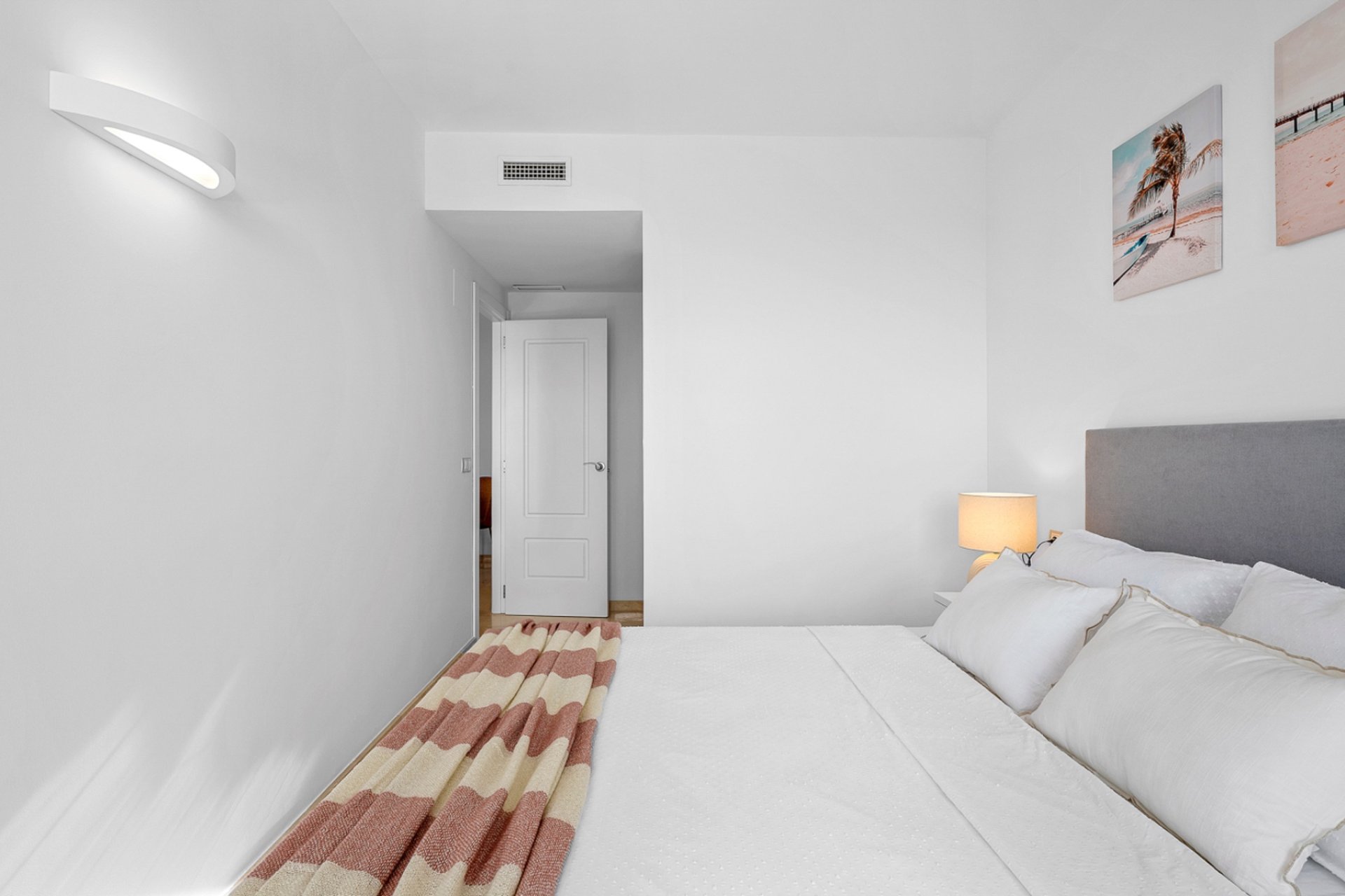 Resale - Apartment / flat -
Finestrat - Sierra Cortina