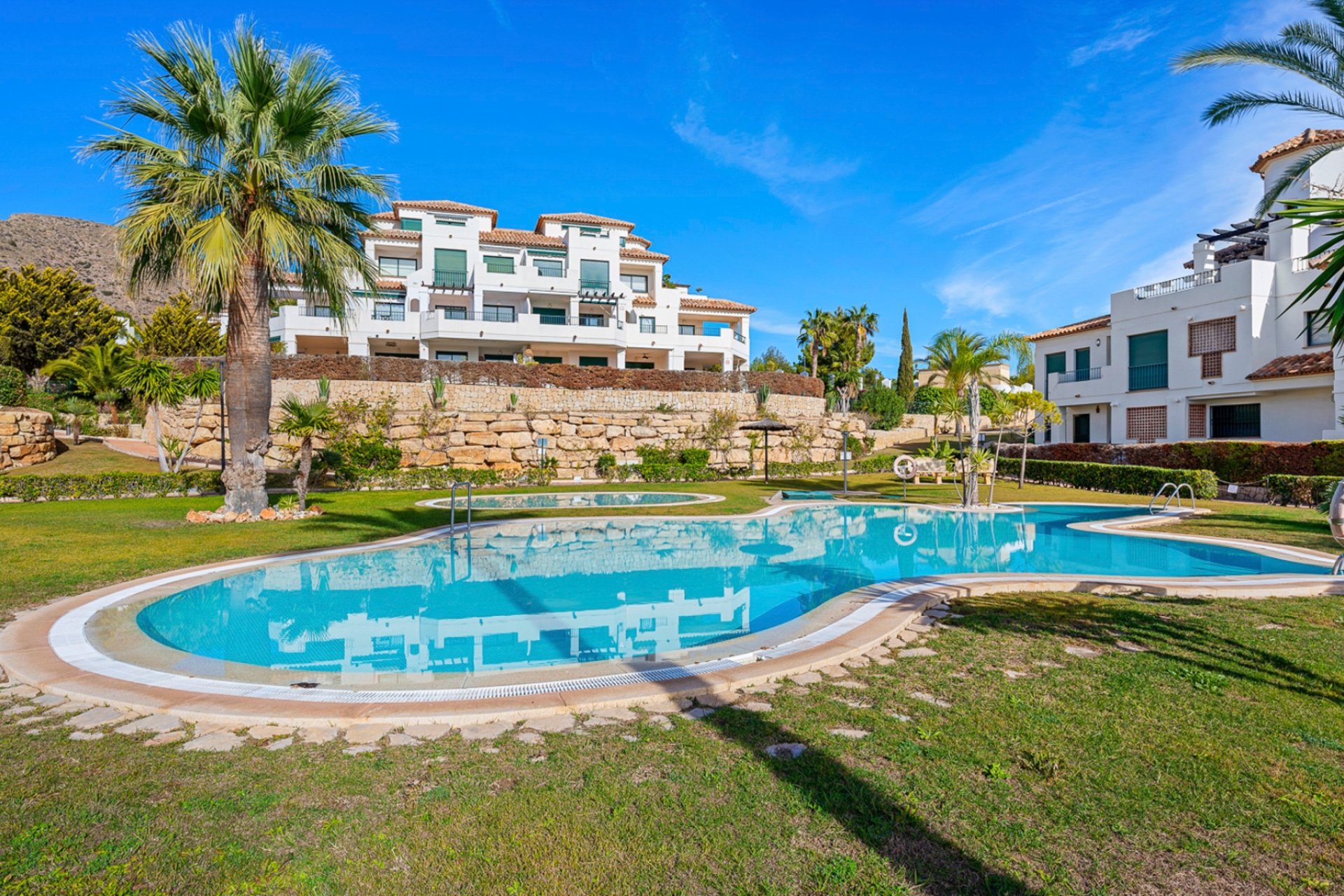 Resale - Apartment / flat -
Finestrat - Sierra Cortina