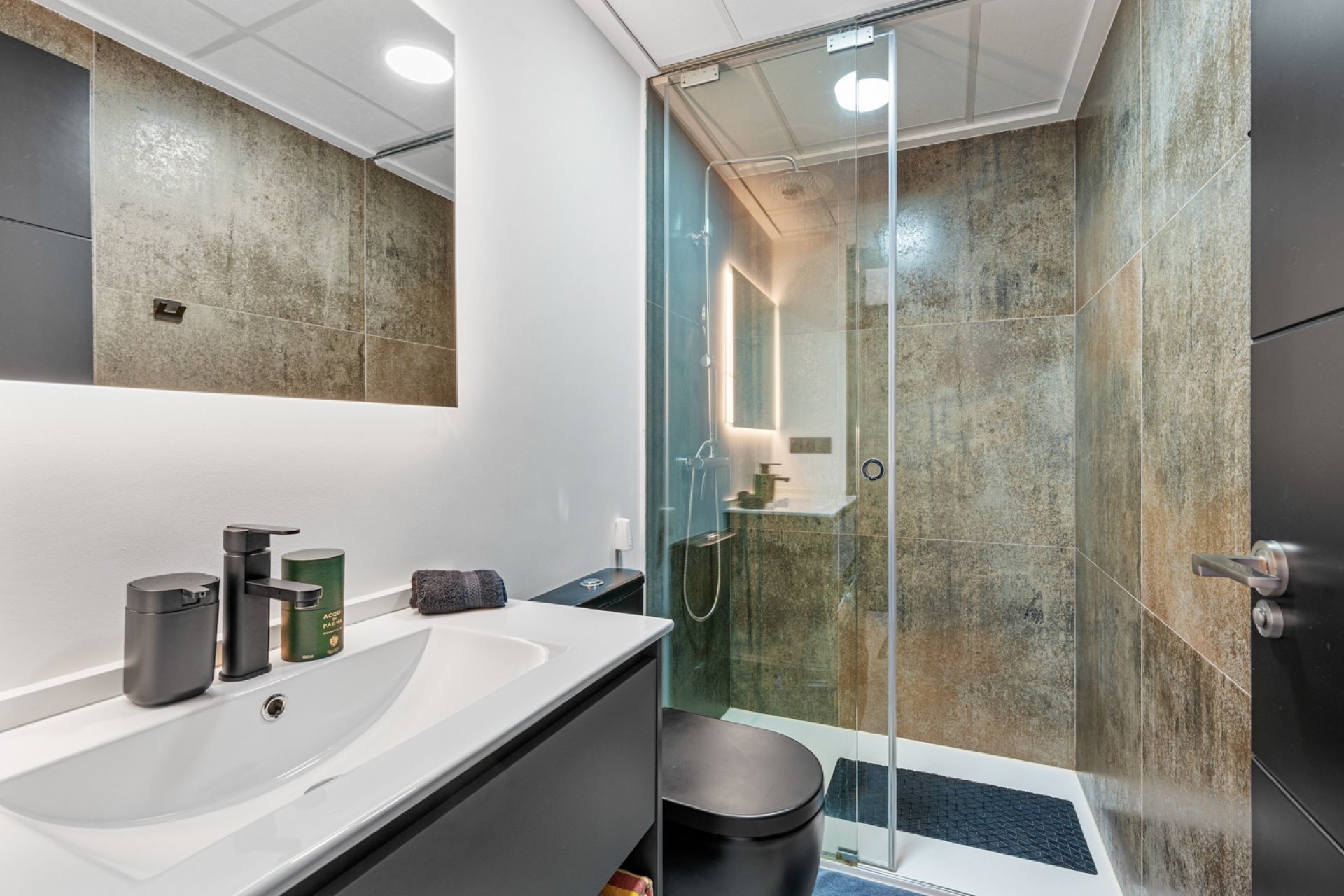 Resale - Apartment / flat -
Formentera del Segura - Formentera - Village