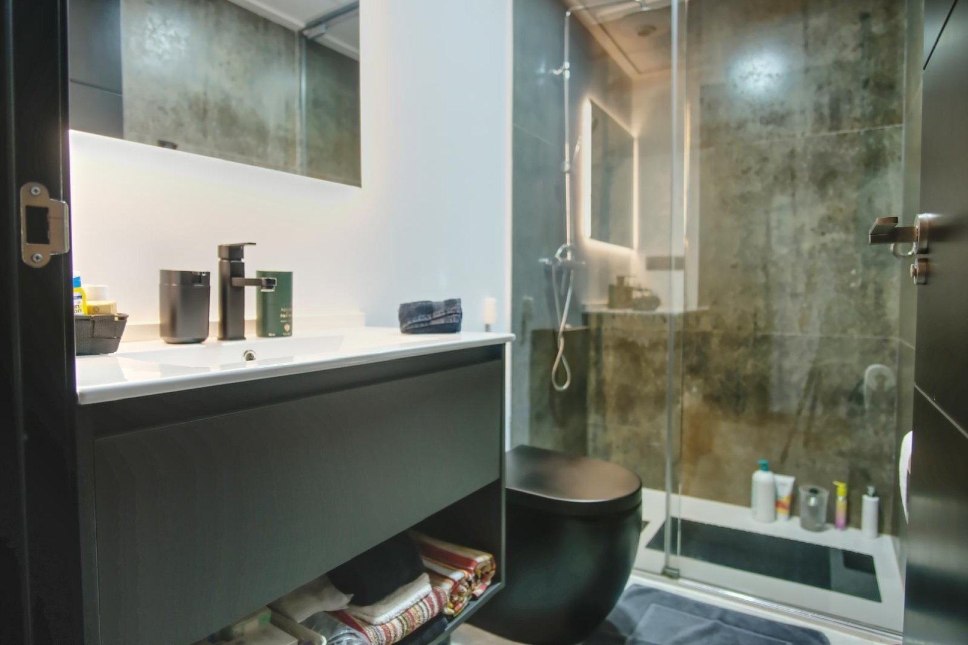 Resale - Apartment / flat -
Formentera del Segura - Pueblo 5