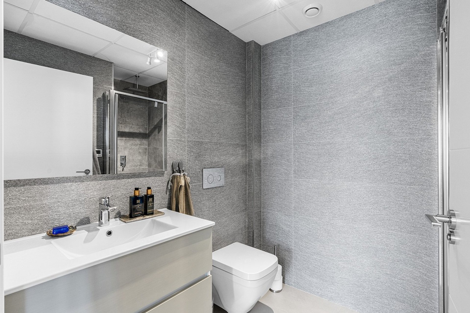 Resale - Apartment / flat -
Gran Alacant - Playa del Carabassí