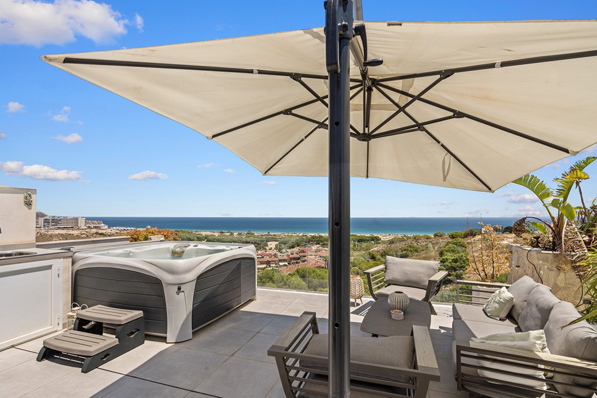 Resale - Apartment / flat -
Gran Alacant - Playa del Carabassí