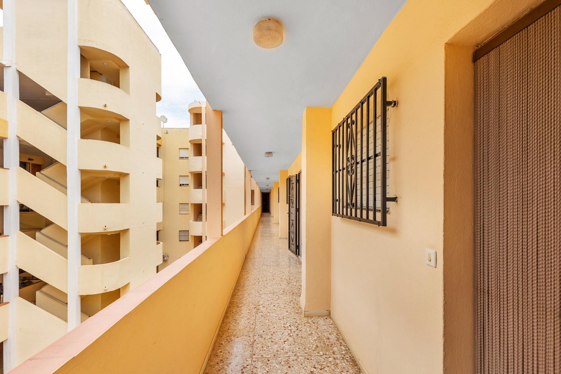 Resale - Apartment / flat -
Guardamar del Segura - CENTRO