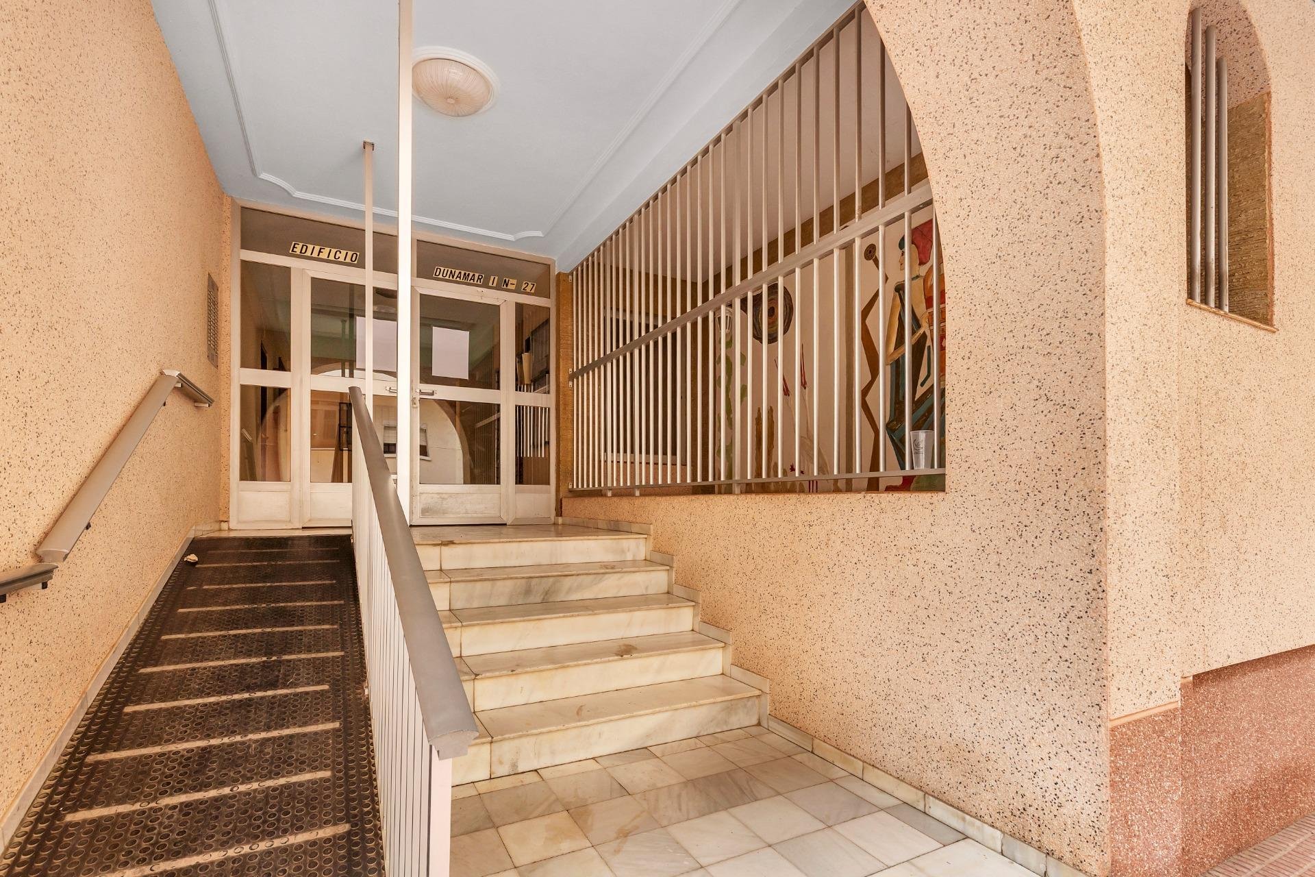 Resale - Apartment / flat -
Guardamar del Segura - CENTRO