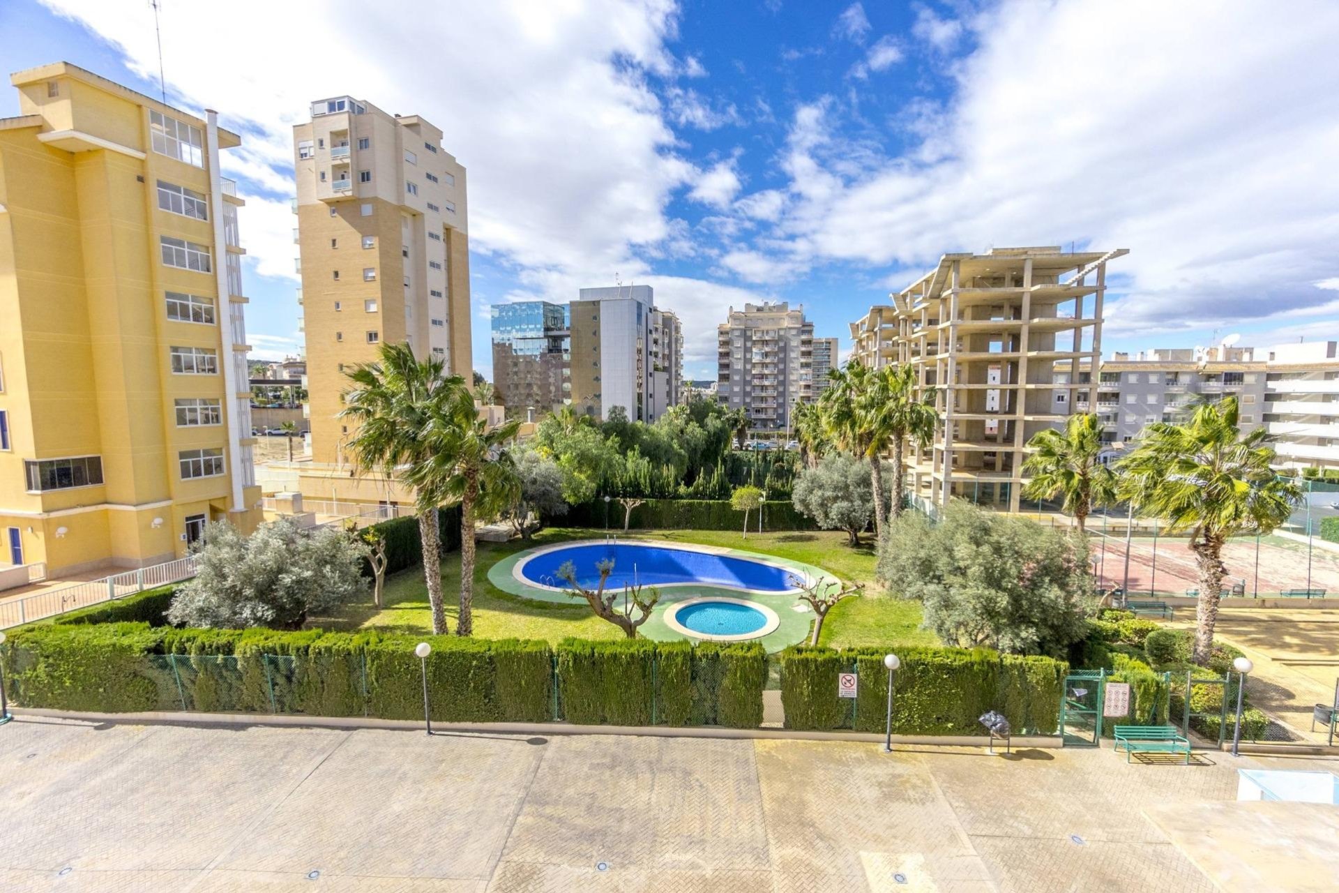 Resale - Apartment / flat -
Guardamar del Segura - CENTRO