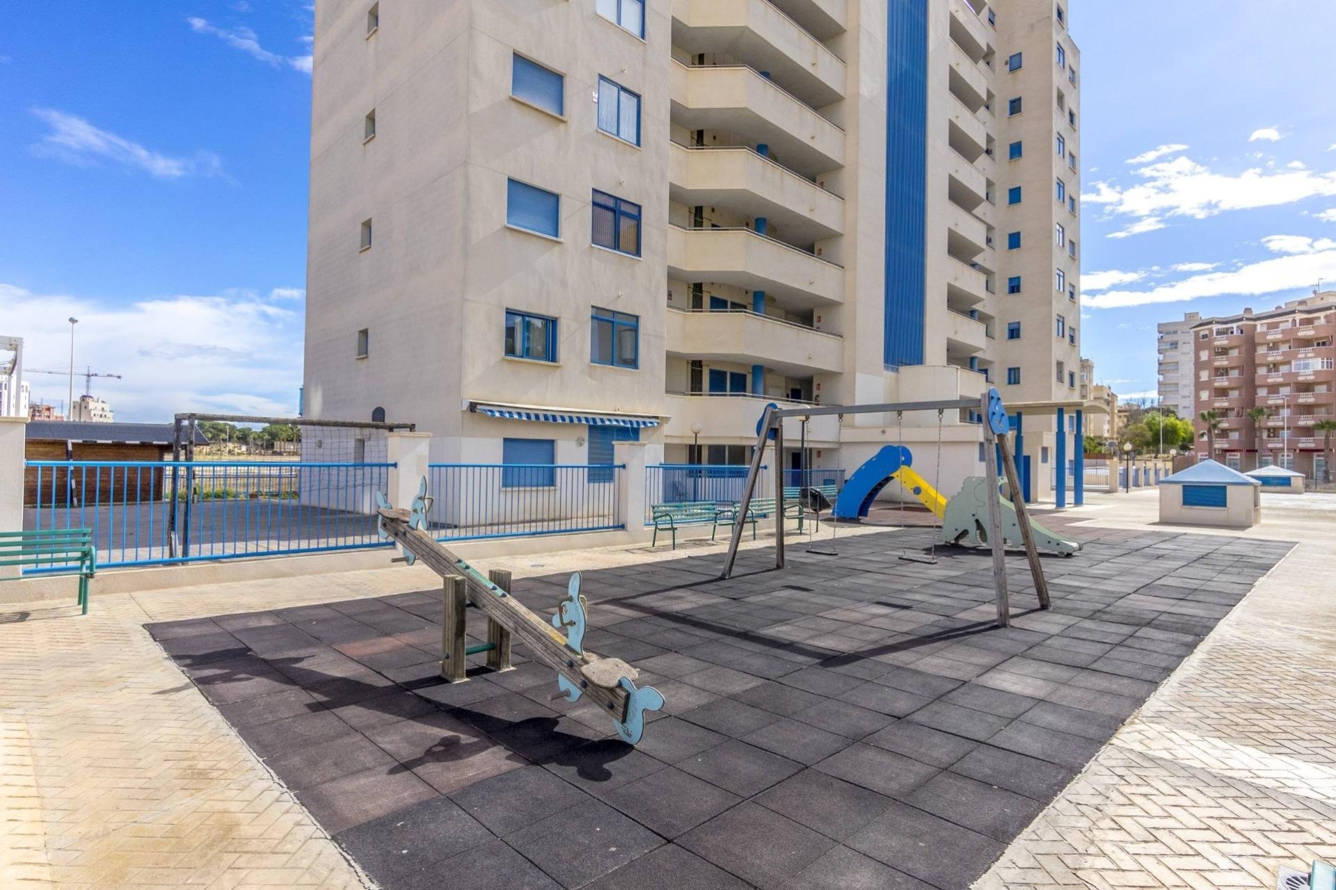 Resale - Apartment / flat -
Guardamar del Segura - CENTRO