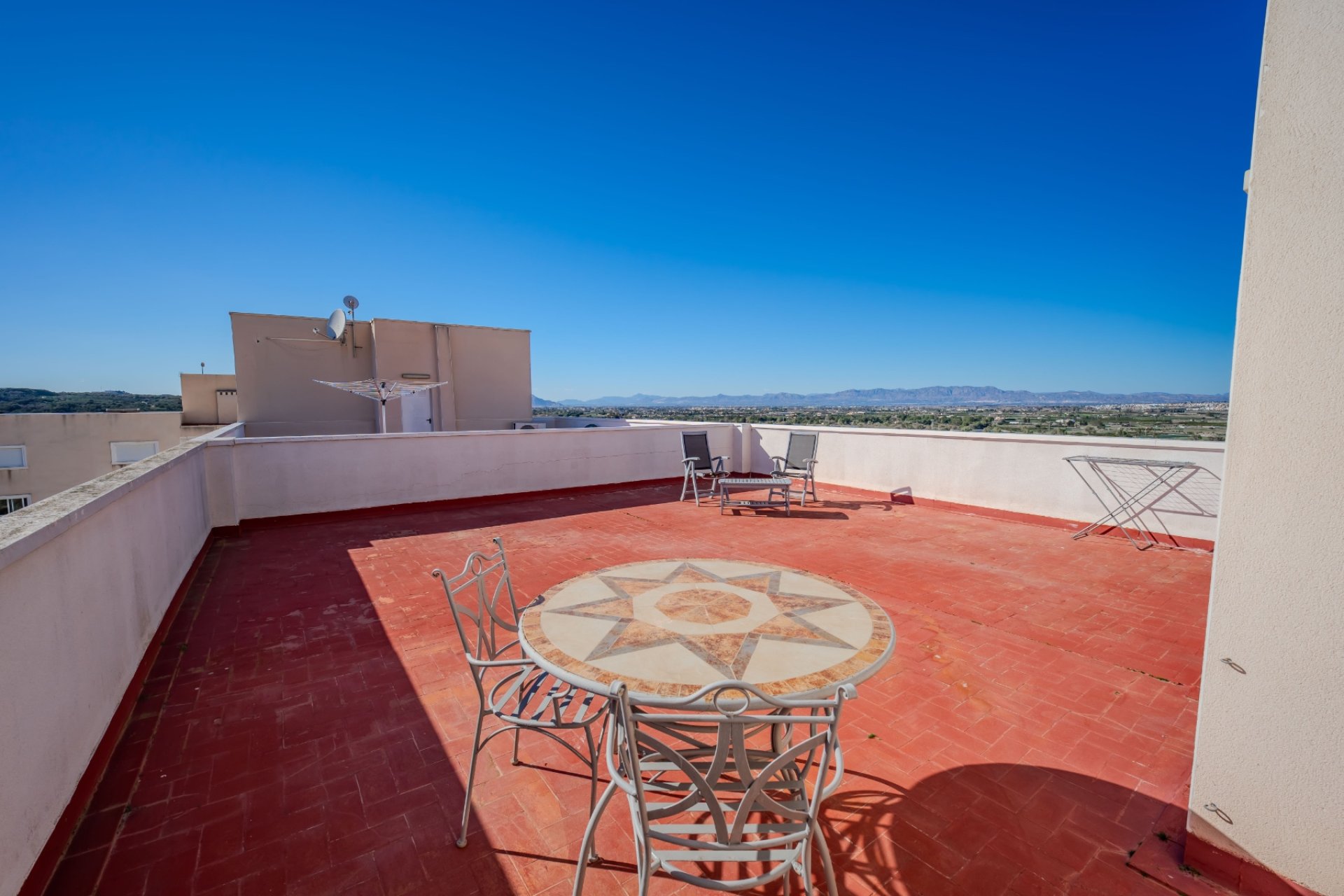 Resale - Apartment / flat -
Guardamar del Segura - El Eden