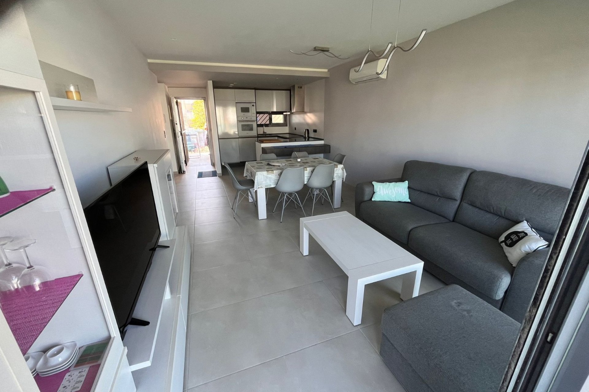 Resale - Apartment / flat -
Guardamar del Segura - El Raso