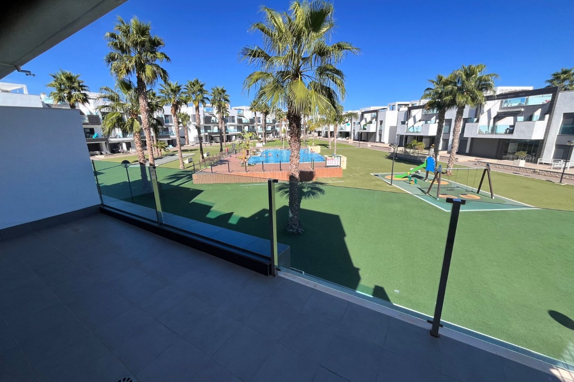 Resale - Apartment / flat -
Guardamar del Segura - El Raso
