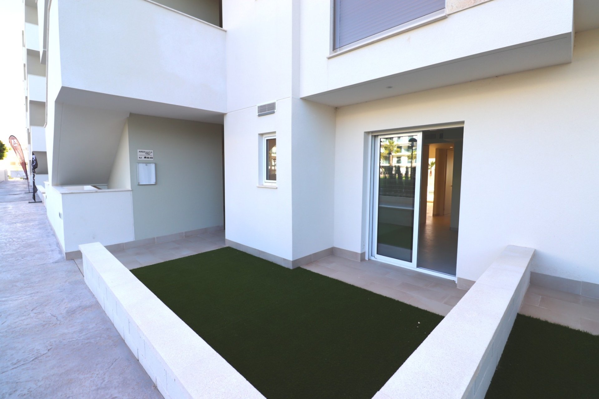 Resale - Apartment / flat -
Guardamar del Segura - El Raso