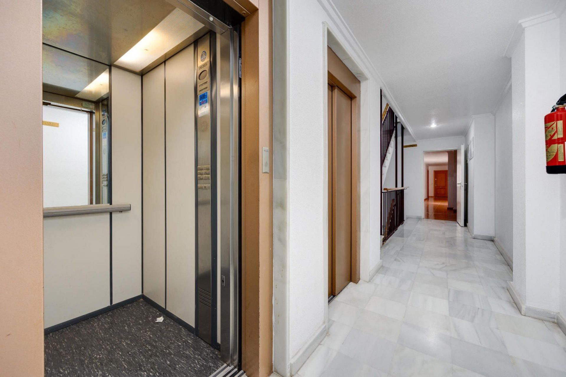 Resale - Apartment / flat -
Guardamar del Segura - Guardamar Centro