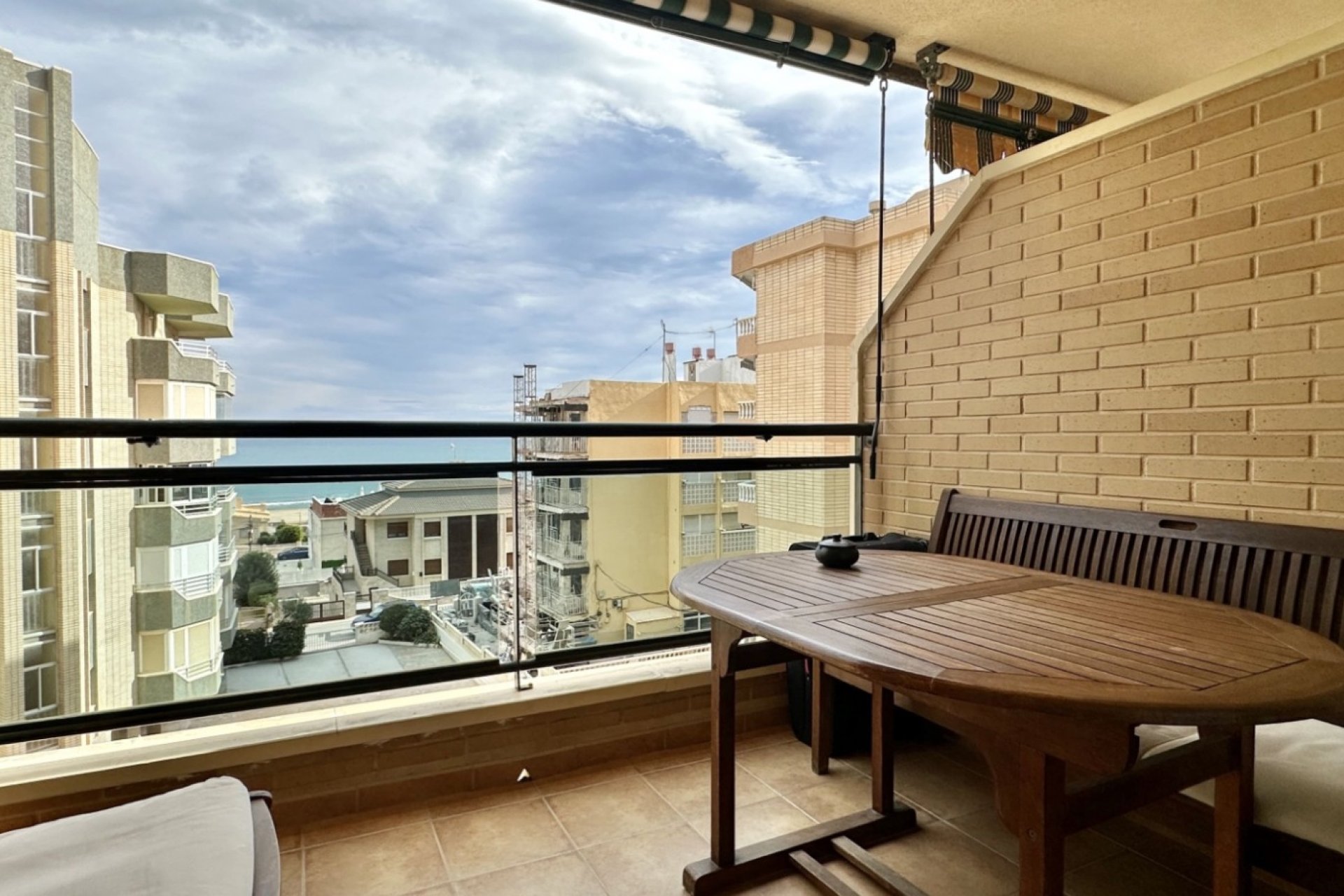 Resale - Apartment / flat -
Guardamar del Segura - Guardamar del Segura - Town