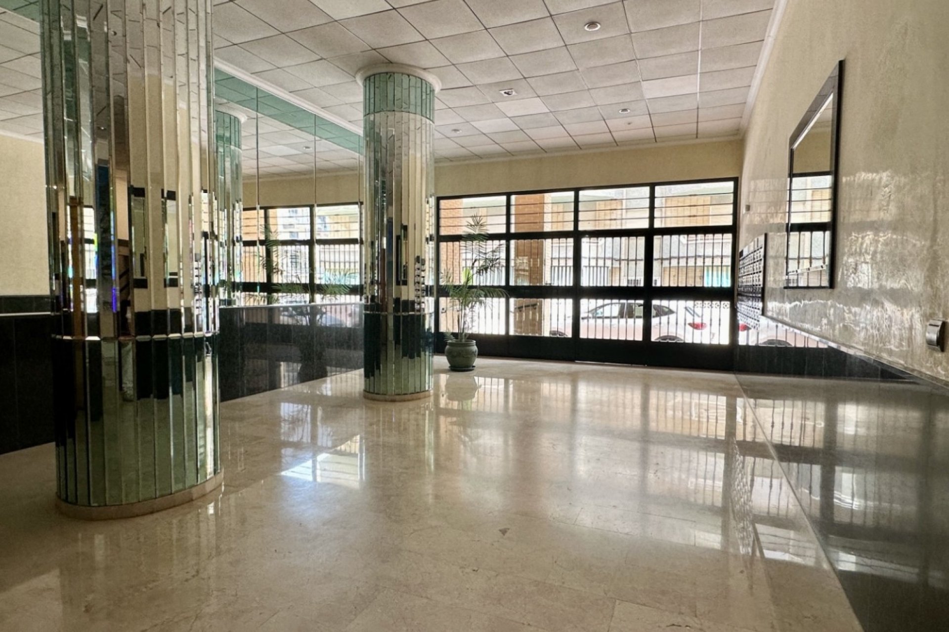 Resale - Apartment / flat -
Guardamar del Segura - Guardamar del Segura - Town