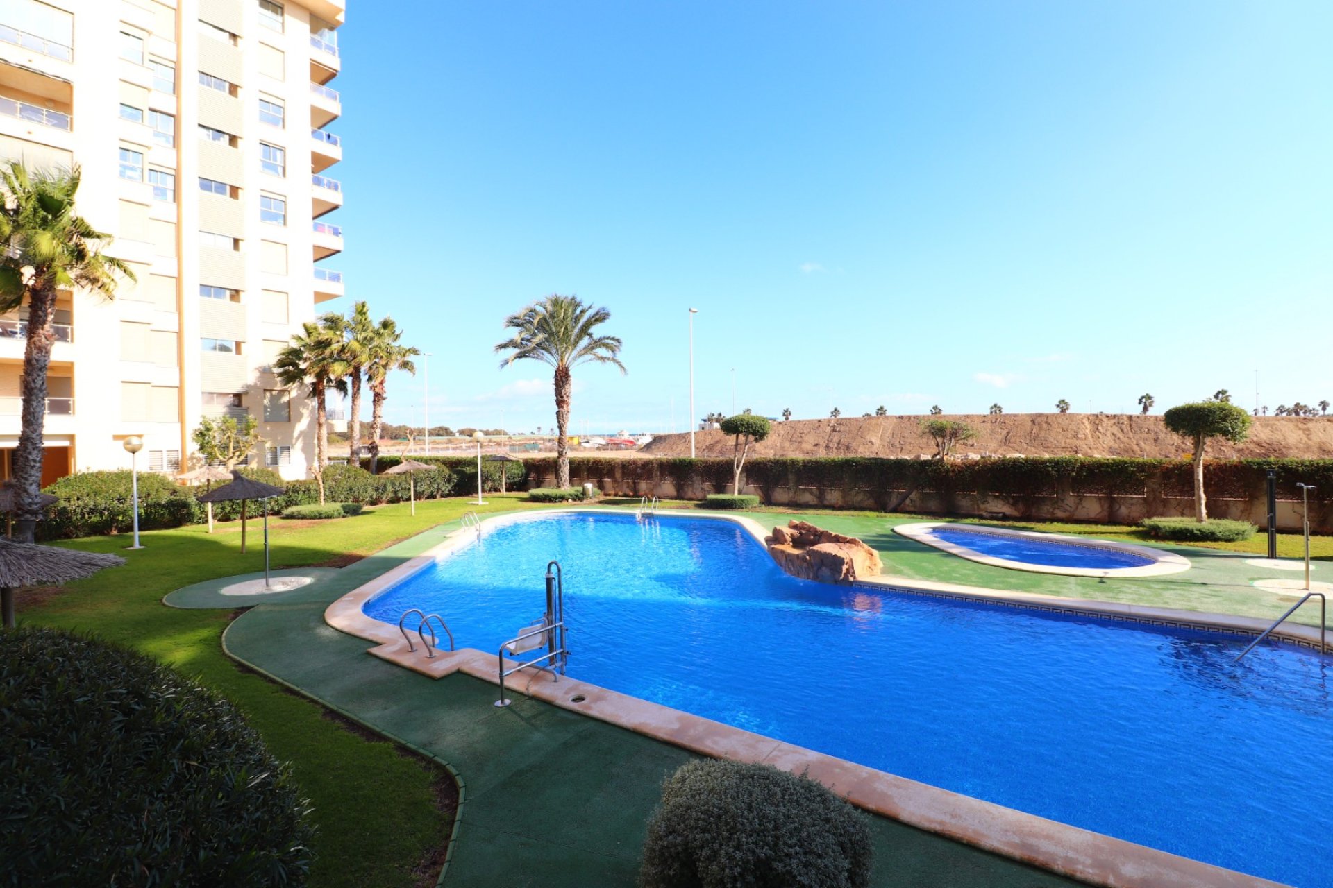 Resale - Apartment / flat -
Guardamar del Segura - Guardamar del Segura - Town