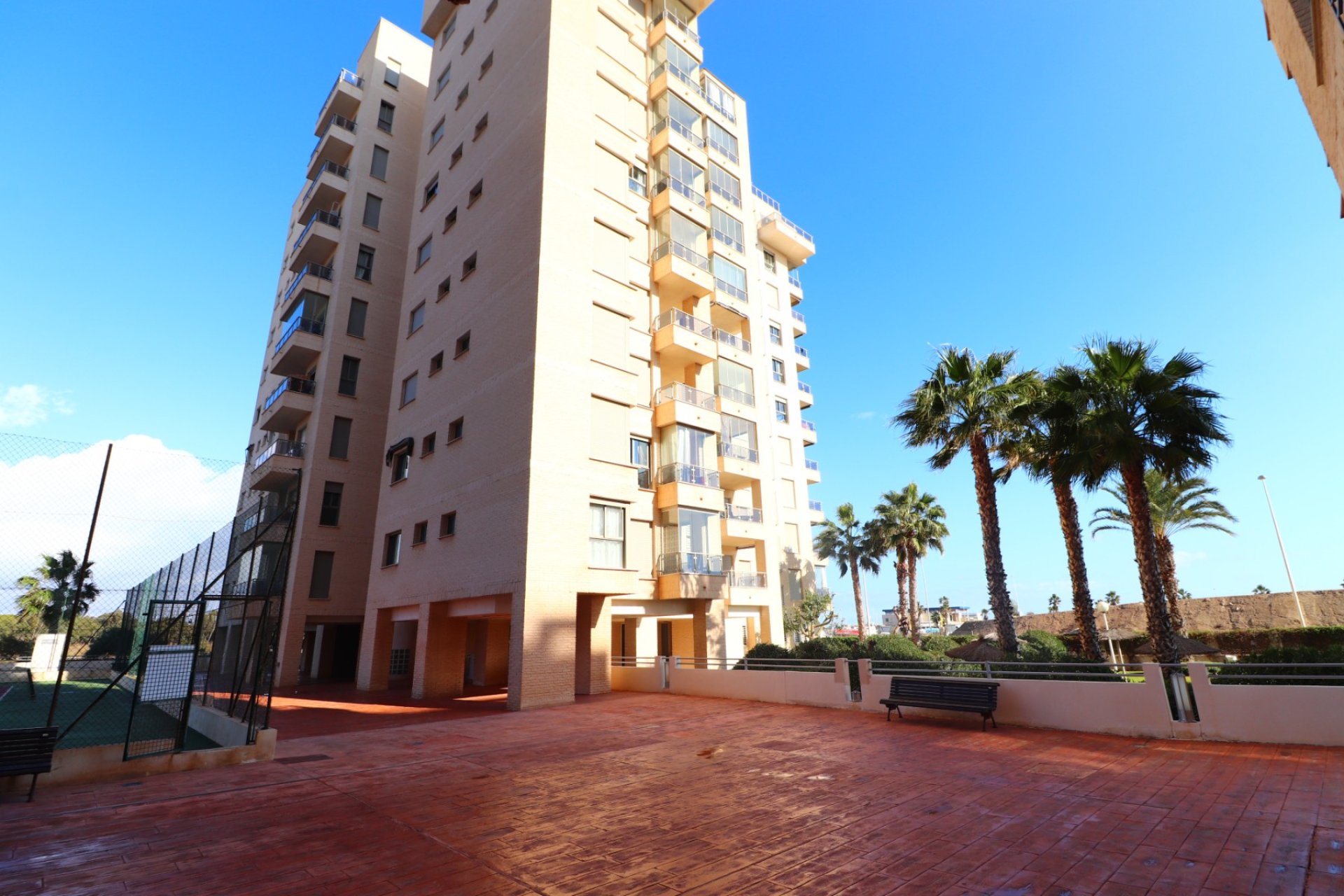 Resale - Apartment / flat -
Guardamar del Segura - Guardamar del Segura - Town