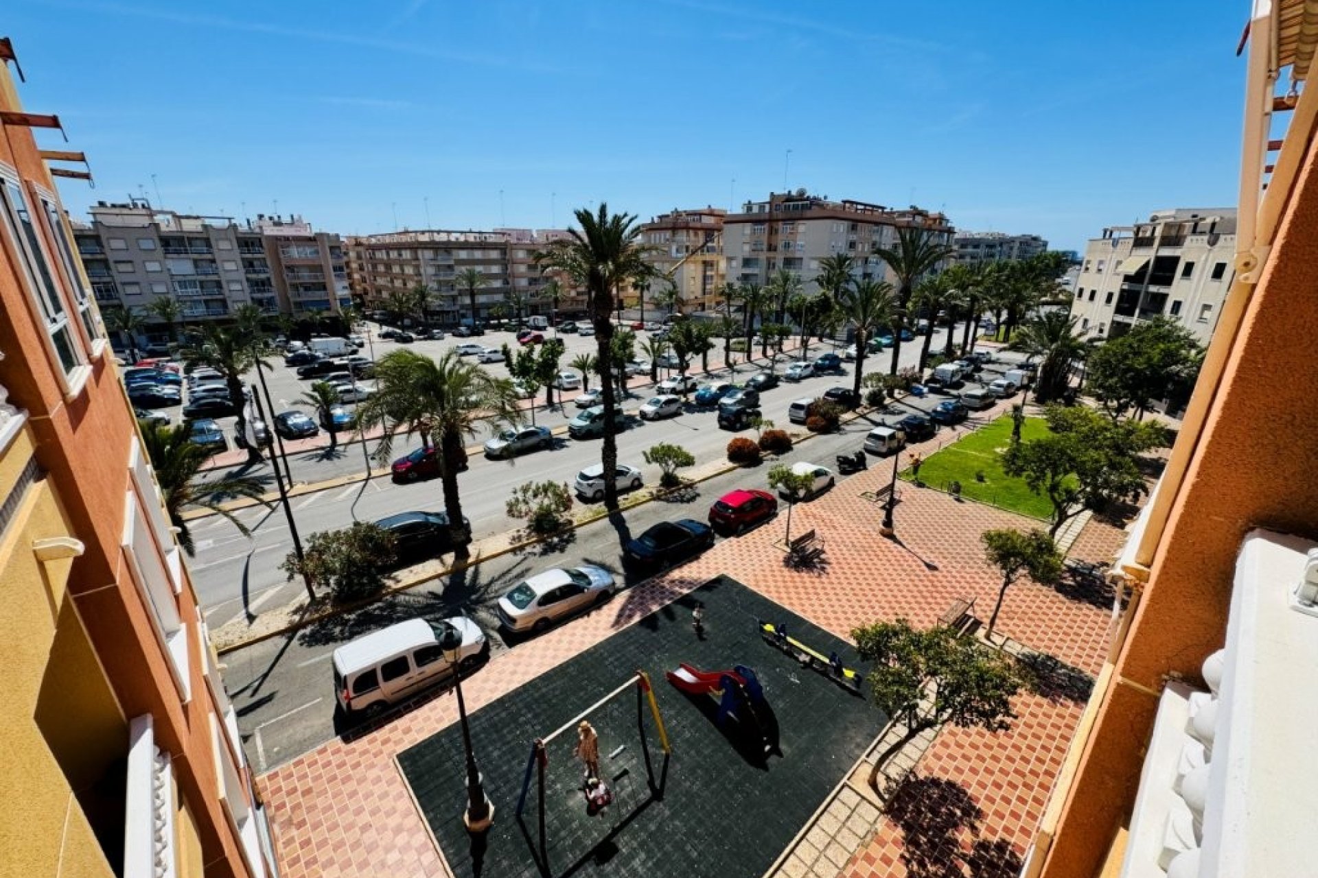 Resale - Apartment / flat -
Guardamar del Segura - Pueblo
