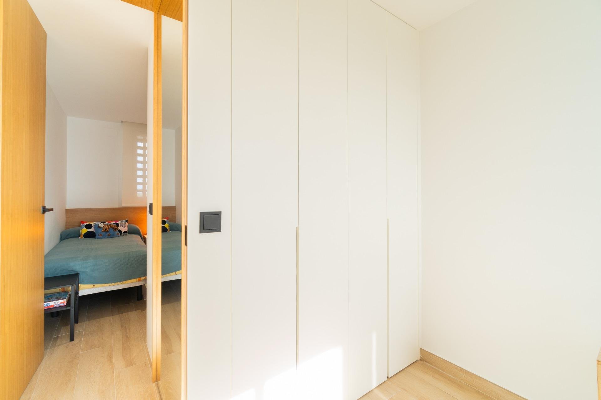 Resale - Apartment / flat -
Guardamar del Segura - Puerto Deportivo