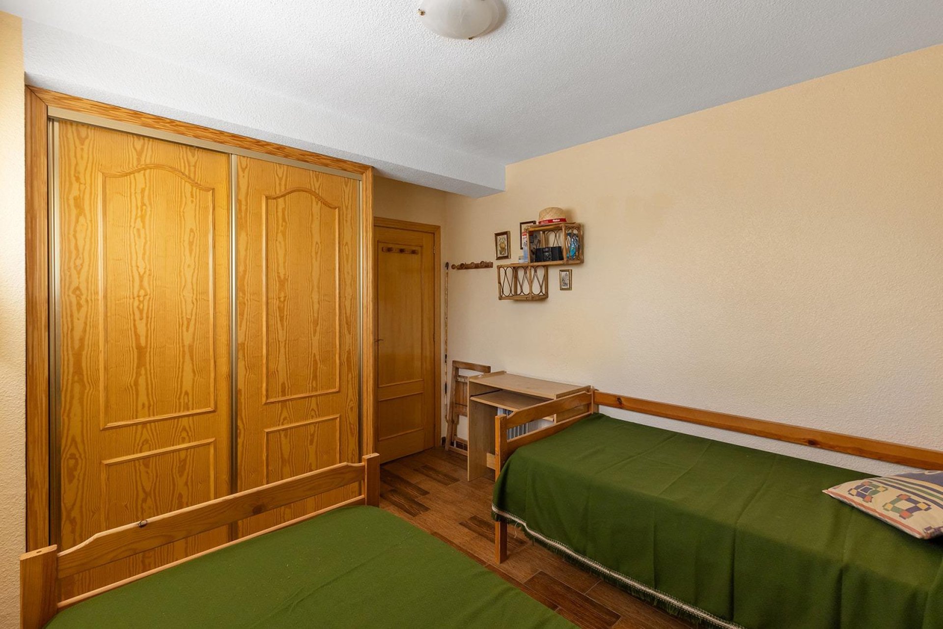 Resale - Apartment / flat -
Guardamar del Segura - Urb. pinomar