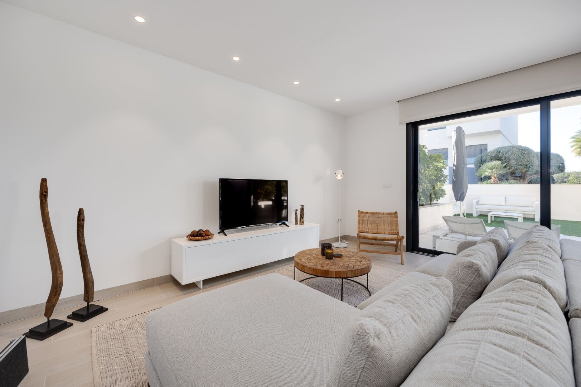 Resale - Apartment / flat -
Las Colinas Golf Resort