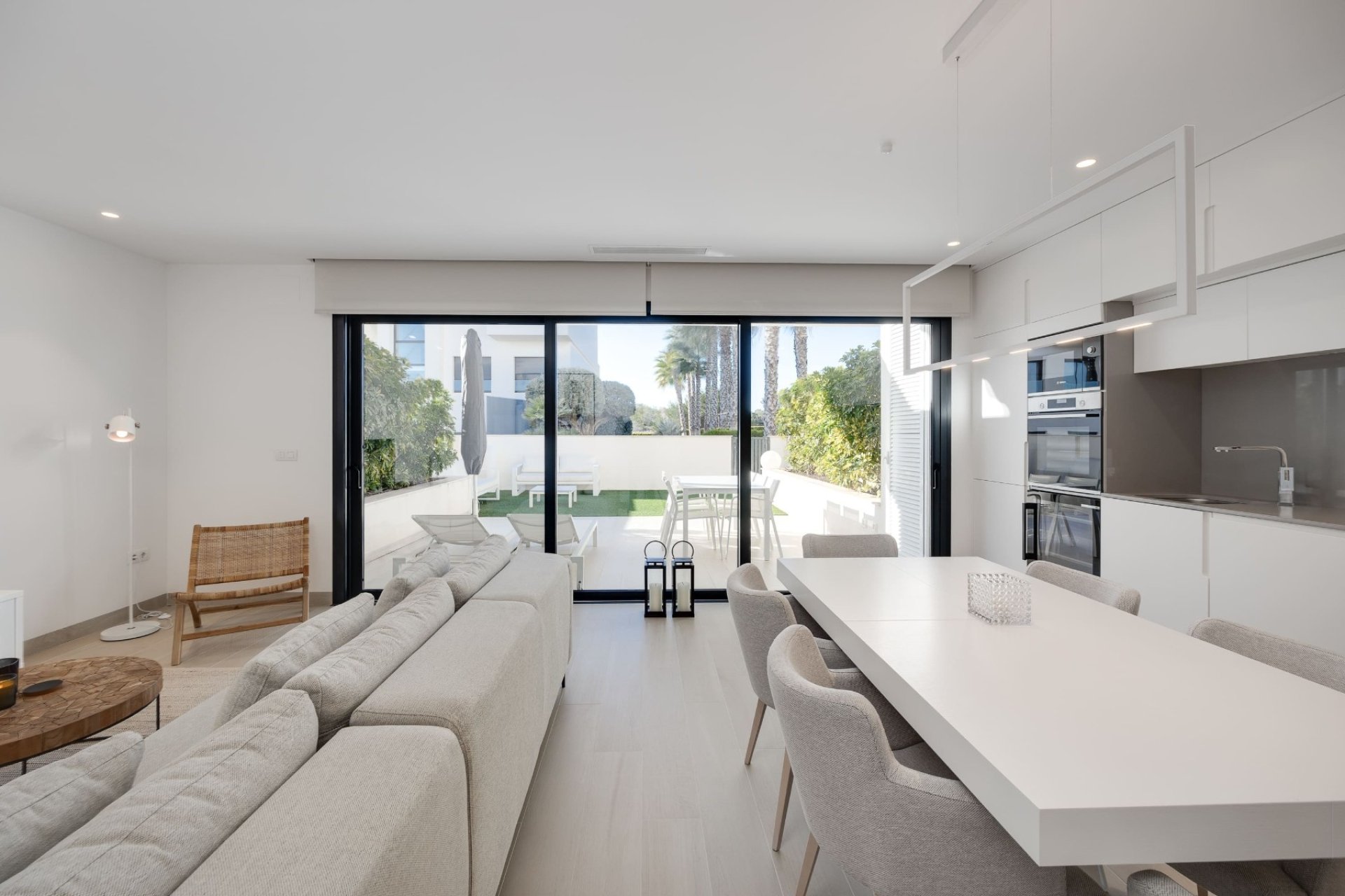 Resale - Apartment / flat -
Las Colinas Golf Resort