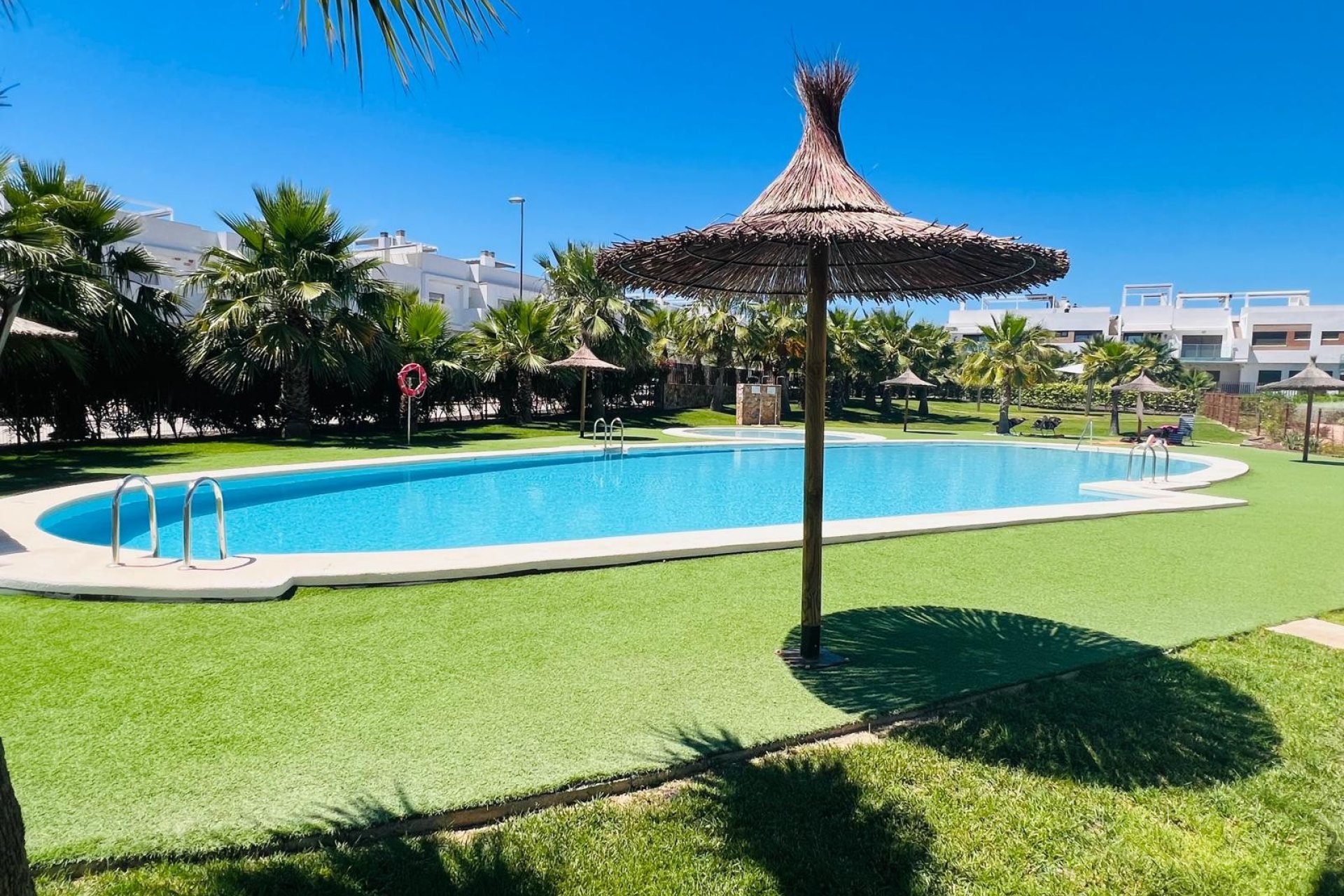 Resale - Apartment / flat -
Los Montesinos - Entre Naranjos / Vistabella Golf