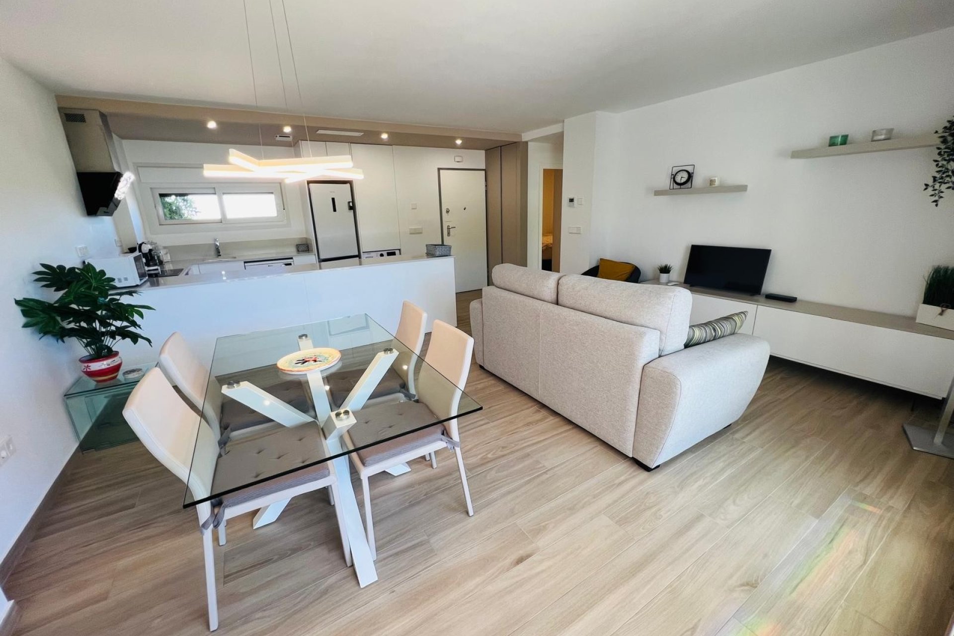 Resale - Apartment / flat -
Los Montesinos - Entre Naranjos / Vistabella Golf
