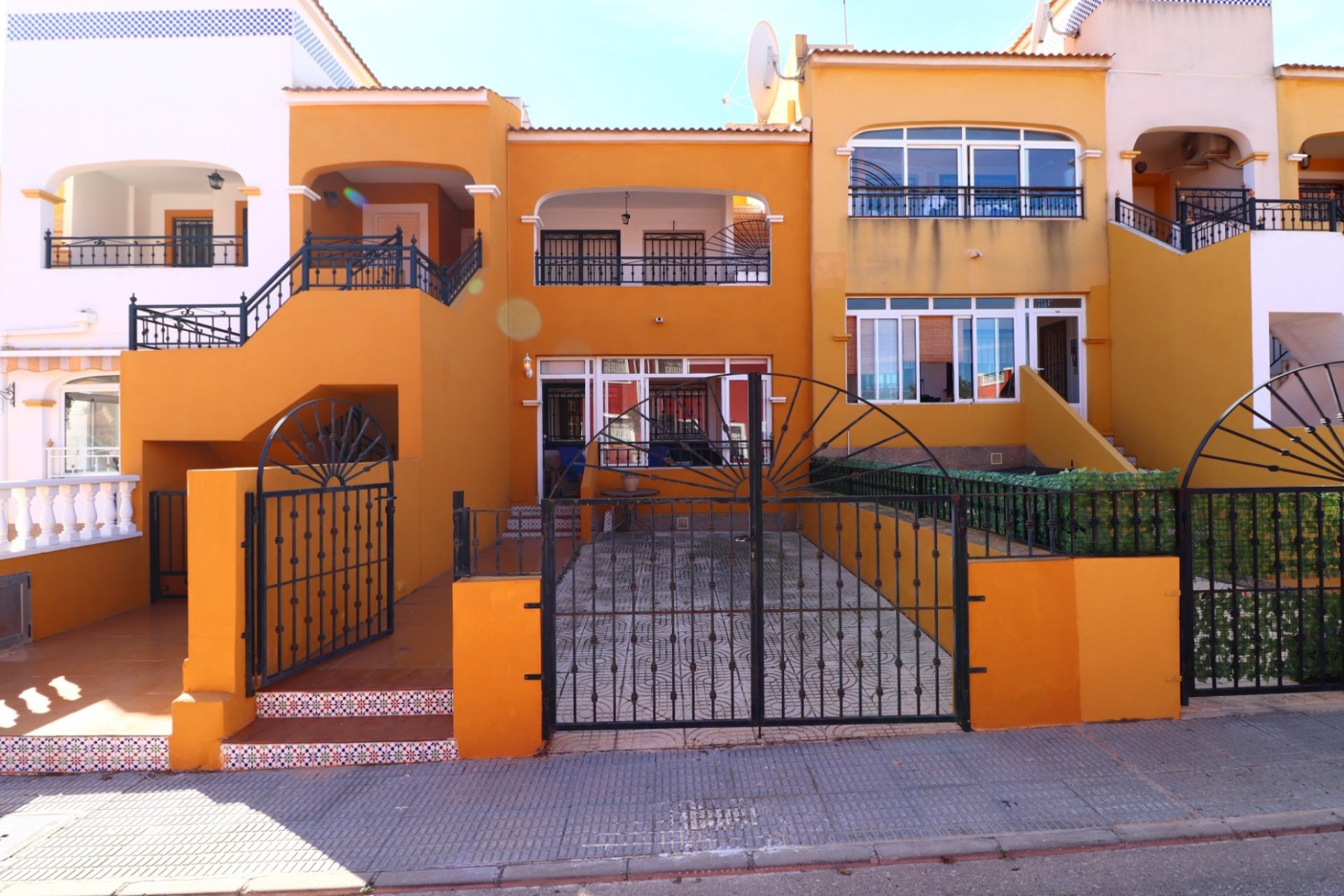 Resale - Apartment / flat -
Los Montesinos - La Herrada