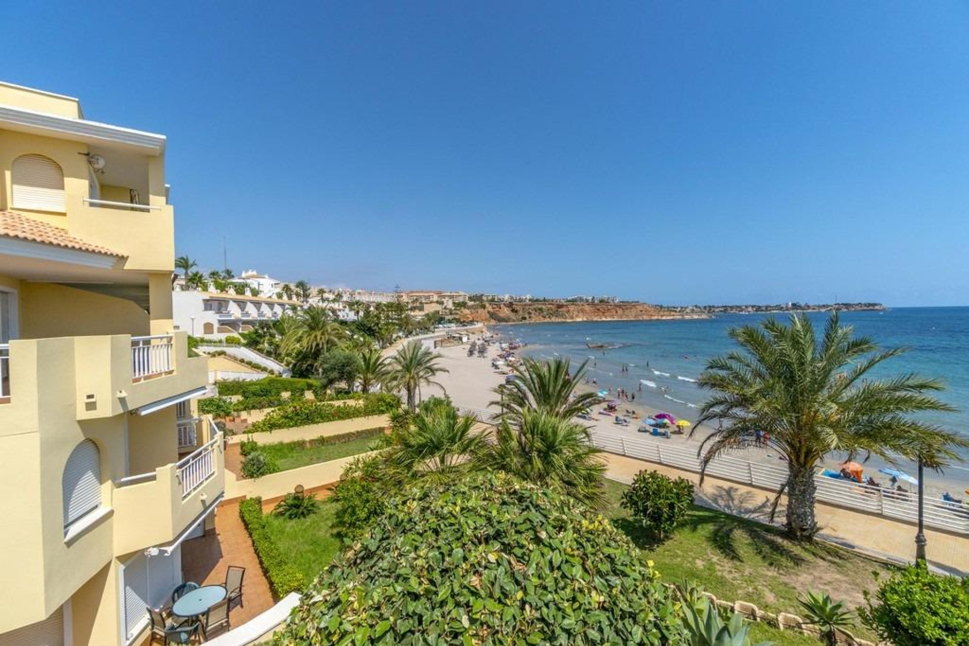 Resale - Apartment / flat -
Orihuela Costa - Campoamor