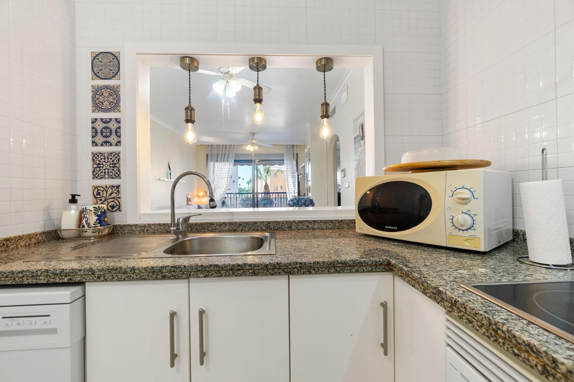 Resale - Apartment / flat -
Orihuela Costa - Campoamor