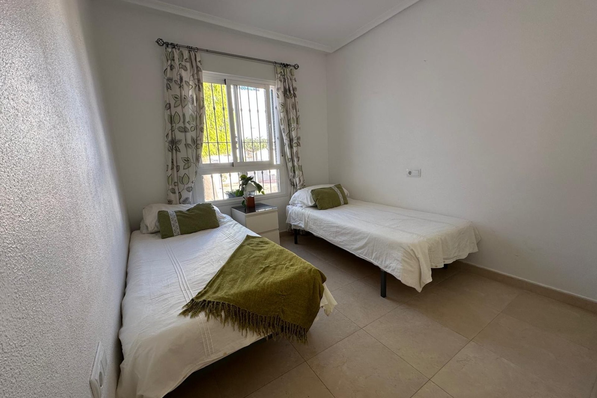 Resale - Apartment / flat -
Orihuela Costa - Campoamor