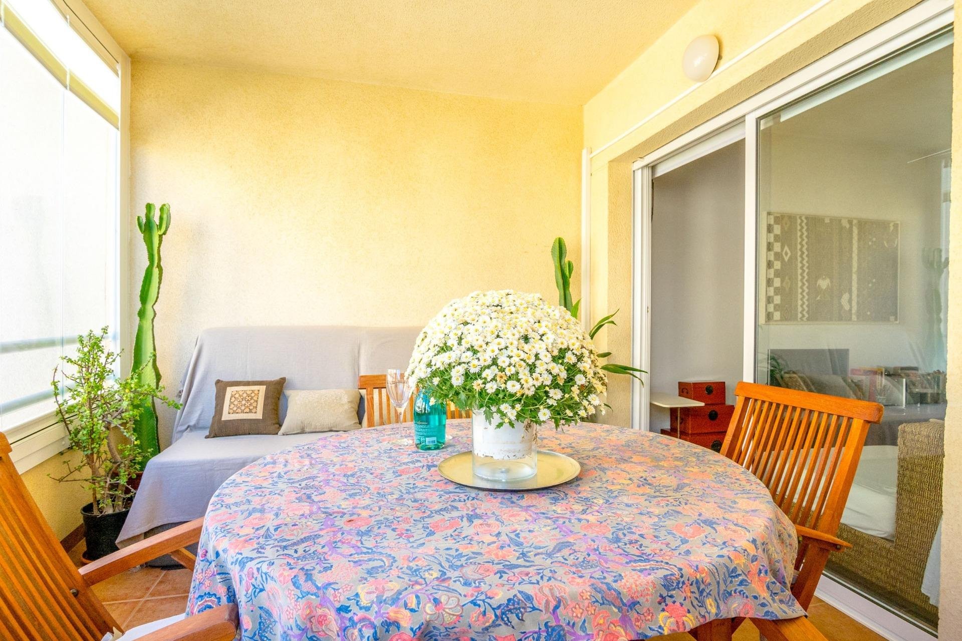 Resale - Apartment / flat -
Orihuela Costa - Campoamor