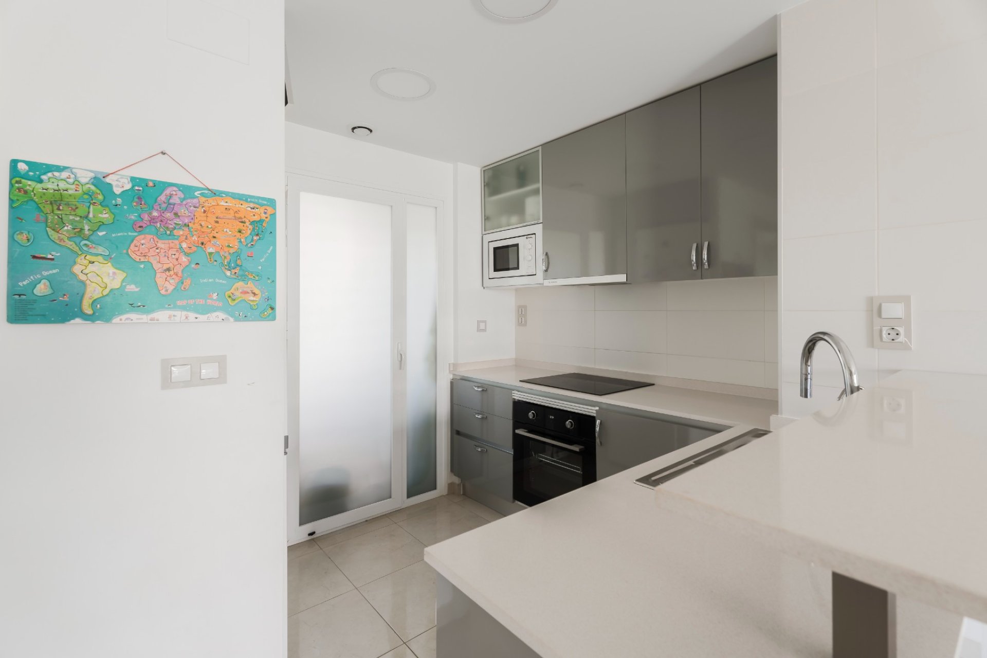 Resale - Apartment / flat -
Orihuela Costa - La Zenia