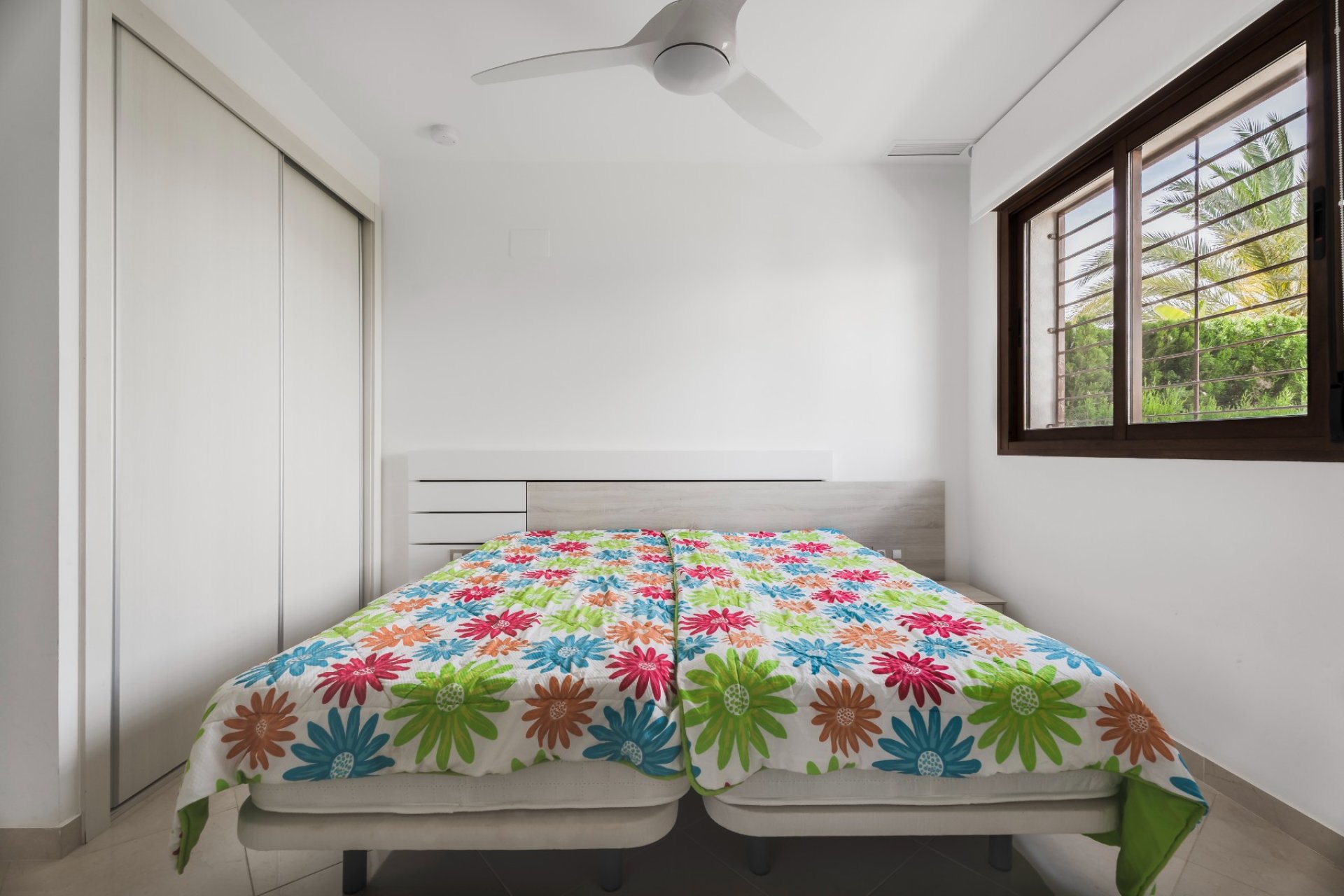 Resale - Apartment / flat -
Orihuela Costa - La Zenia